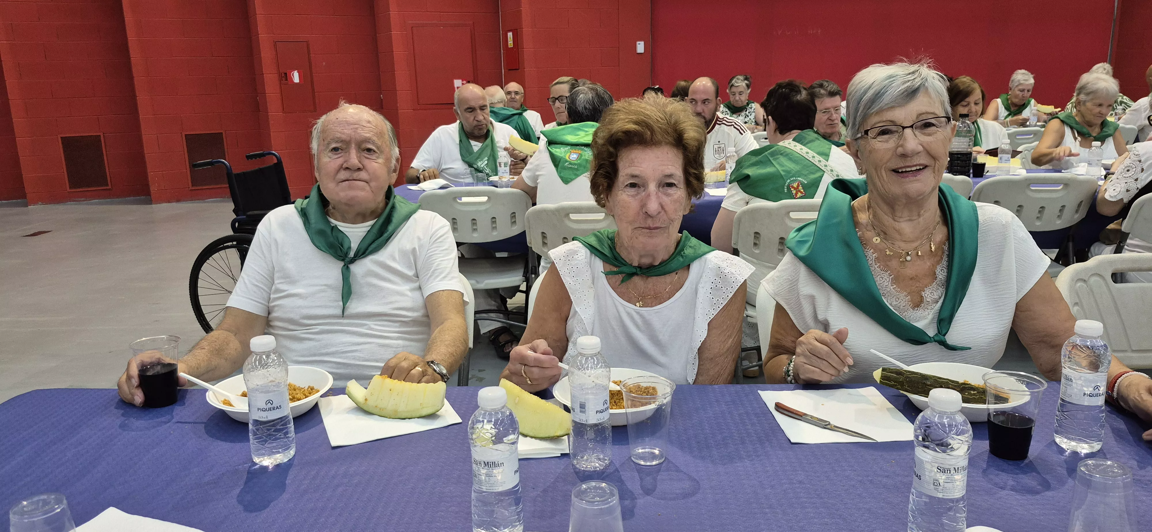 Homenaje a los mayores en la fiestas de San Lorenzo 2026. Foto Myriam Martínez