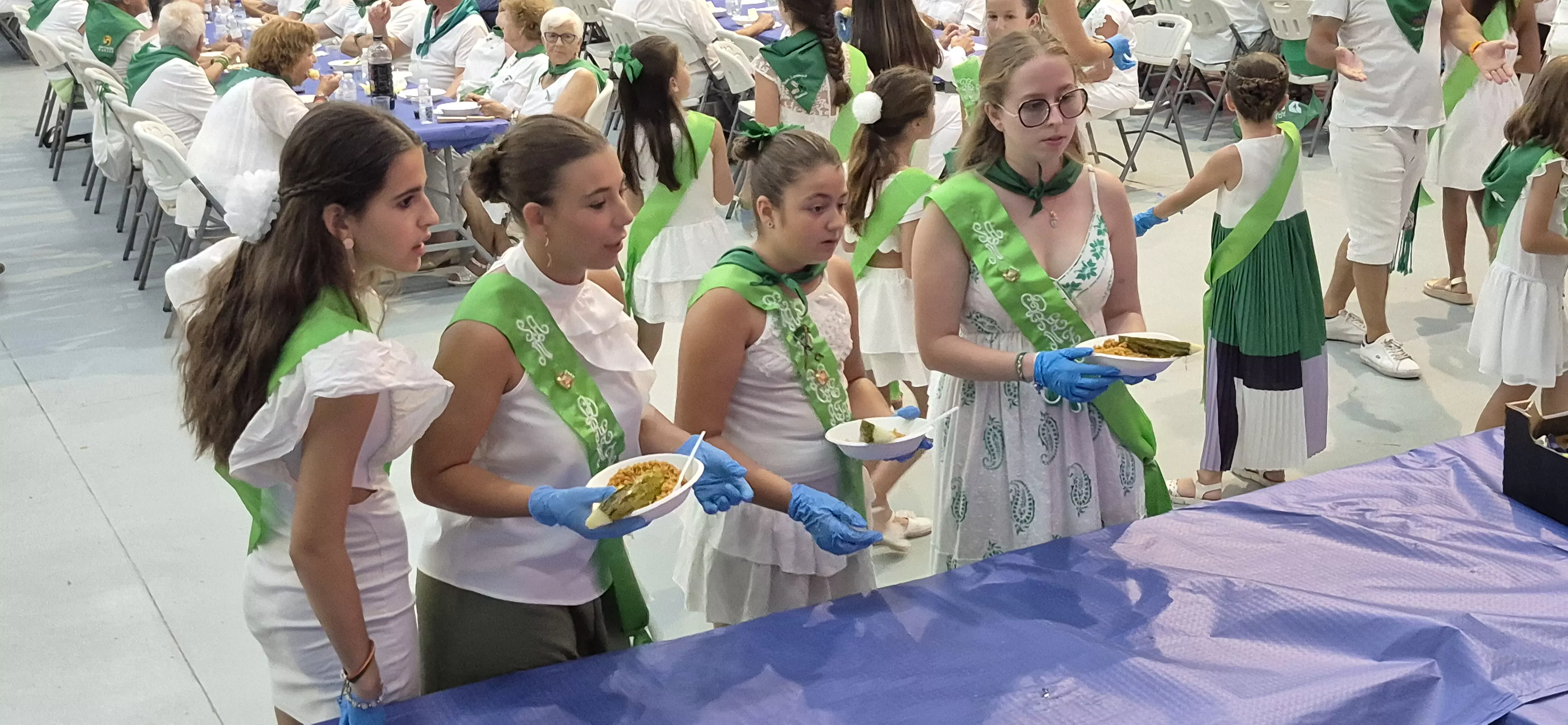 Homenaje a los mayores en la fiestas de San Lorenzo 2026. Foto Myriam Martínez
