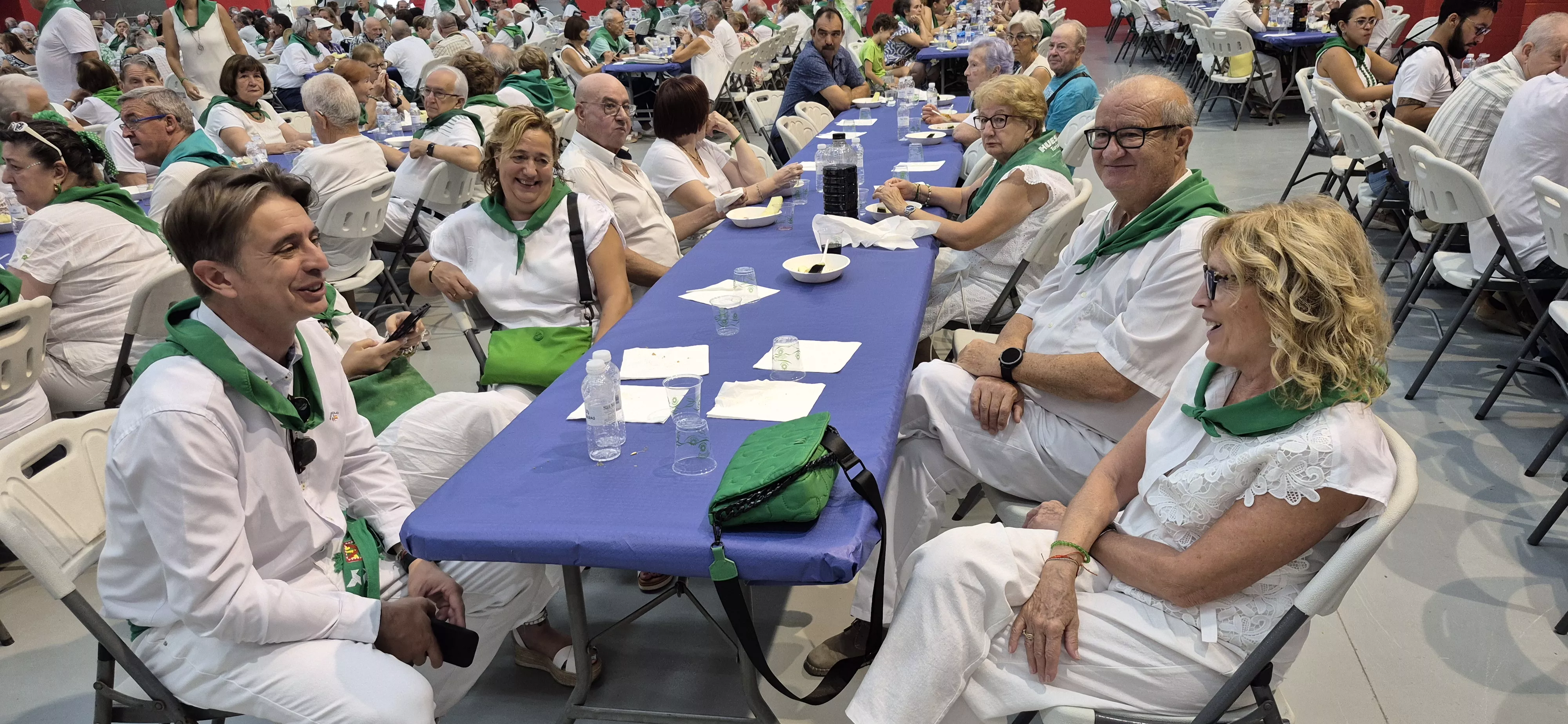 Homenaje a los mayores en la fiestas de San Lorenzo 2026. Foto Myriam Martínez