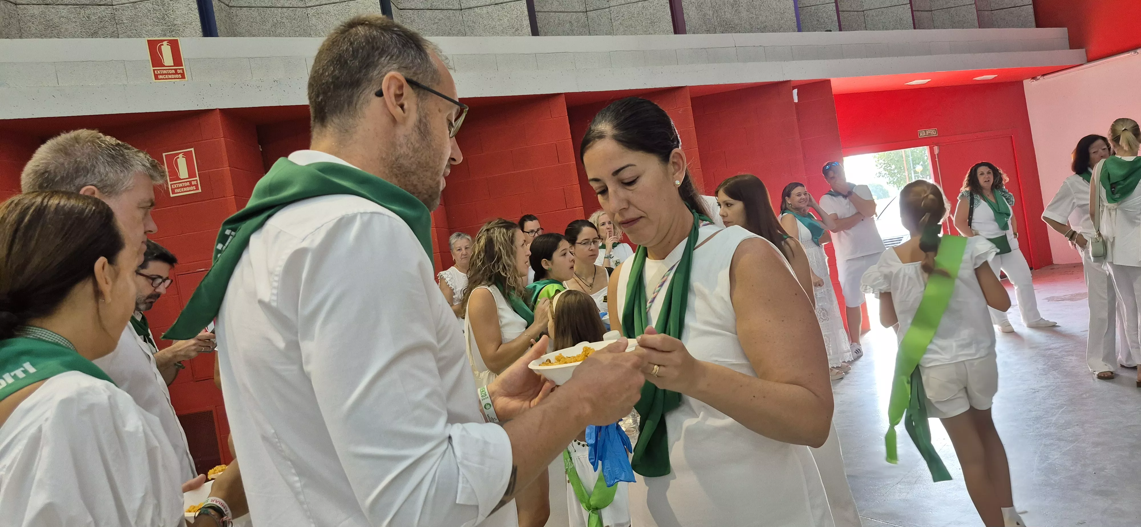 Homenaje a los mayores en la fiestas de San Lorenzo 2026. Foto Myriam Martínez