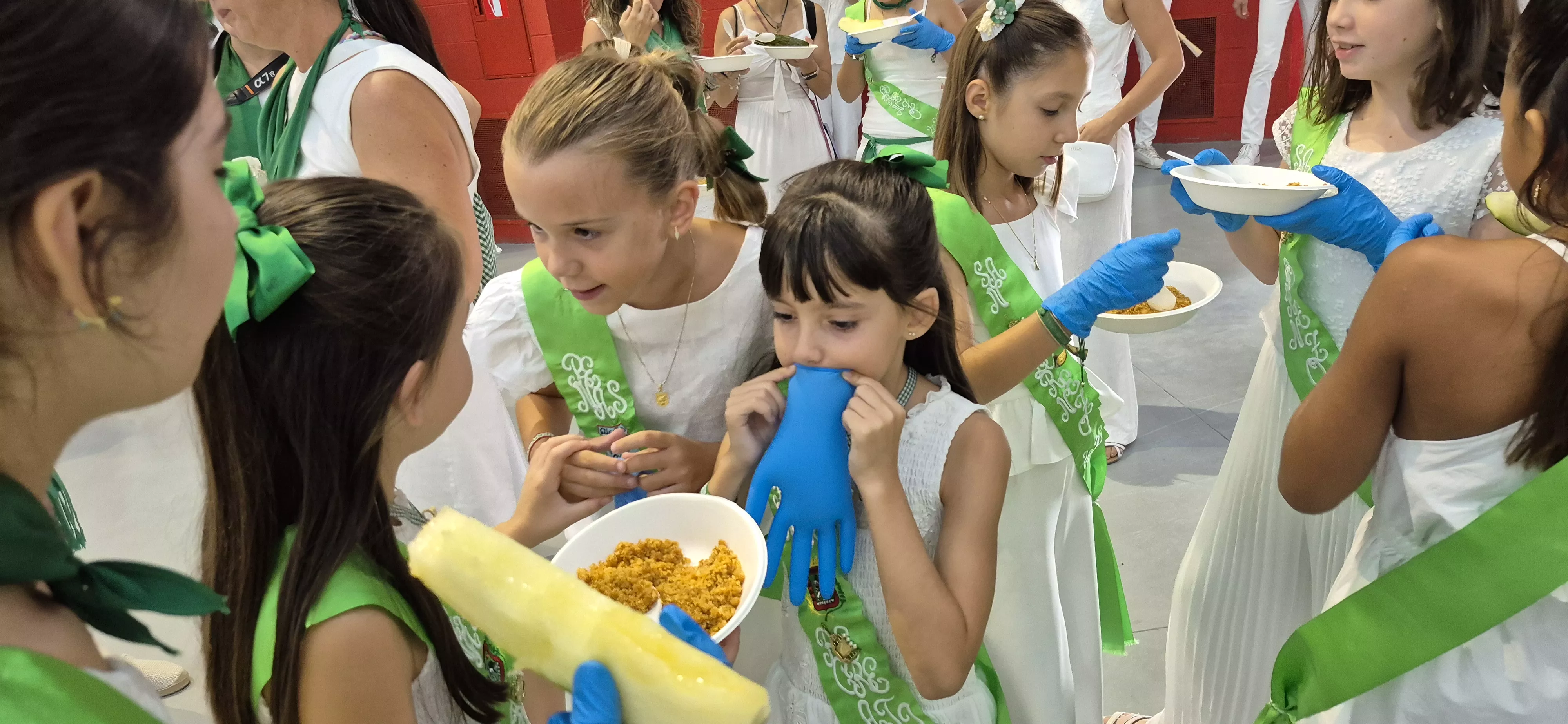 Homenaje a los mayores en la fiestas de San Lorenzo 2026. Foto Myriam Martínez