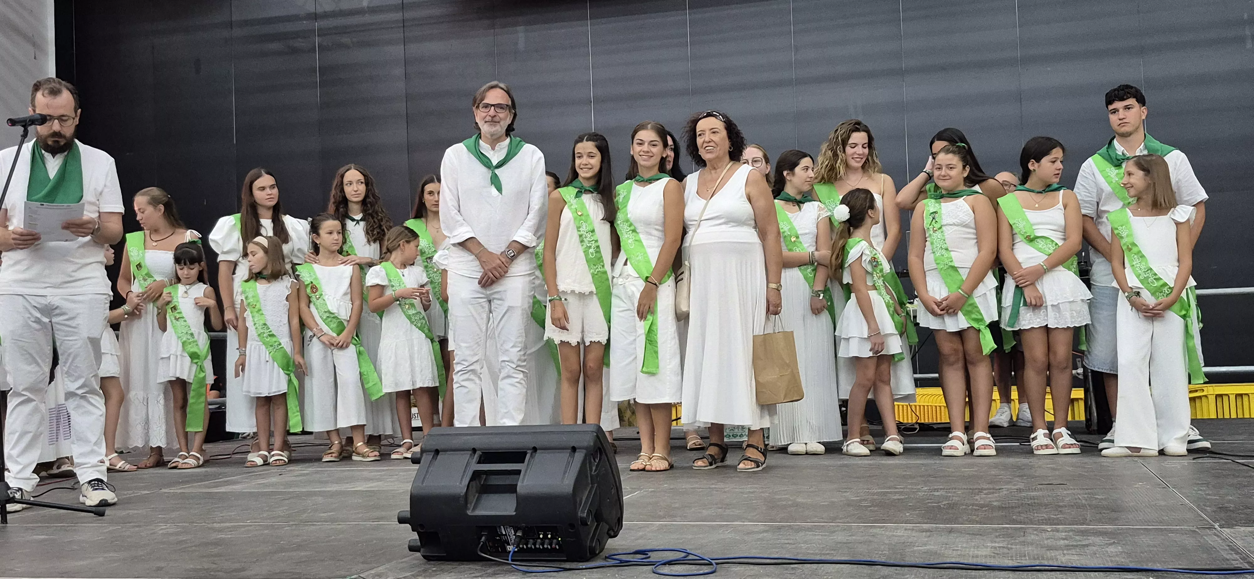 Homenaje a los mayores en la fiestas de San Lorenzo 2026. Foto Myriam Martínez