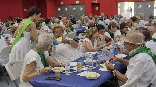 Homenaje a los mayores en la fiestas de San Lorenzo 2026. Foto Myriam Martínez Homenaje a los mayores en la fiestas de San Lorenzo 2026. Foto Myriam Martínez