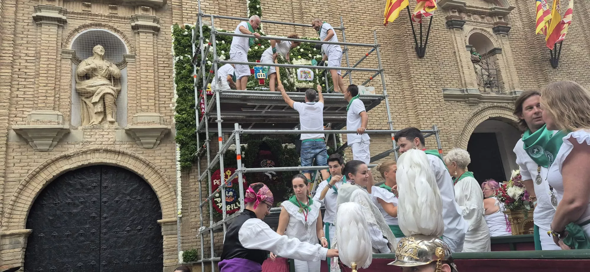 Ofrenda de Flores y Frutos. Foto Myriam Martínez