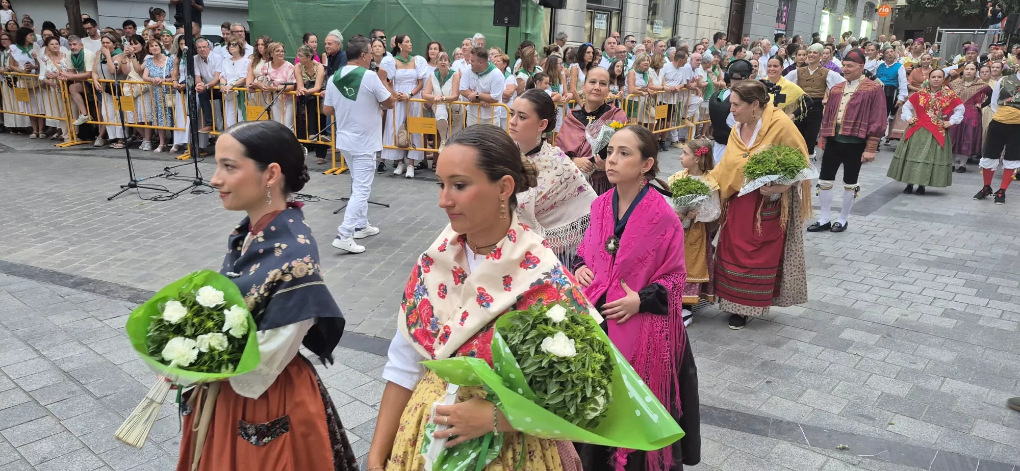 Ofrenda de Flores y Frutos. Foto Myriam Martínez