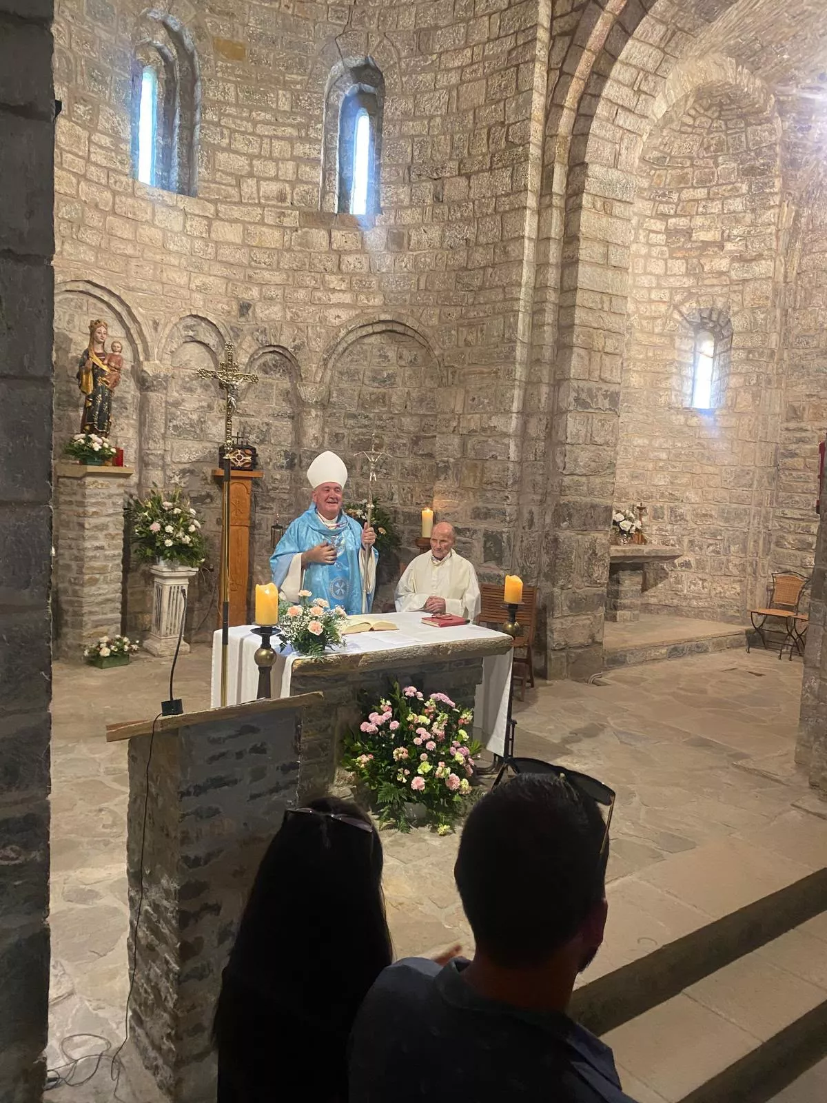 Homenaje al cura Laureano Monclús en el Monasterio de Obarra