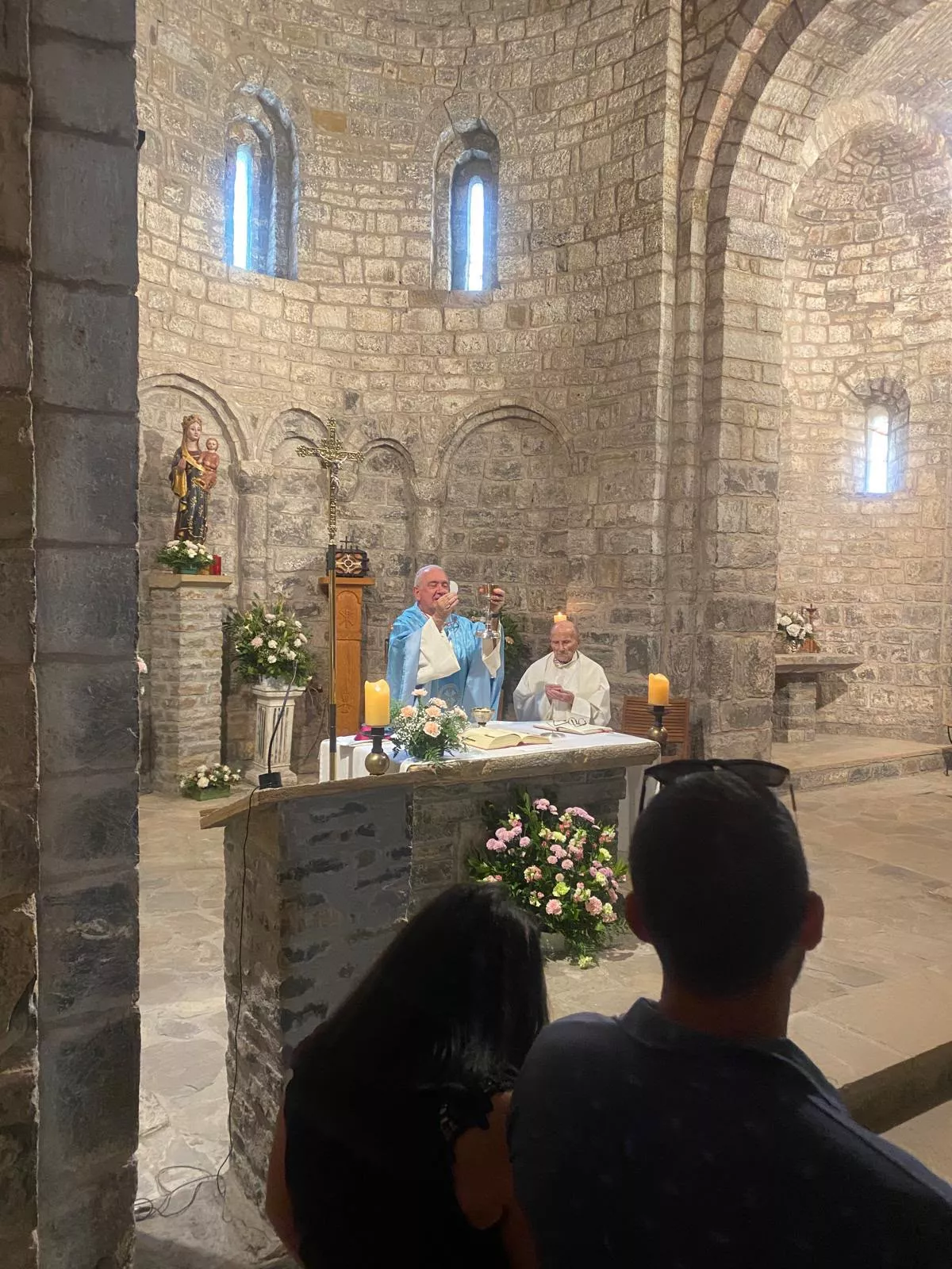 Homenaje al cura Laureano Monclús en el Monasterio de Obarra