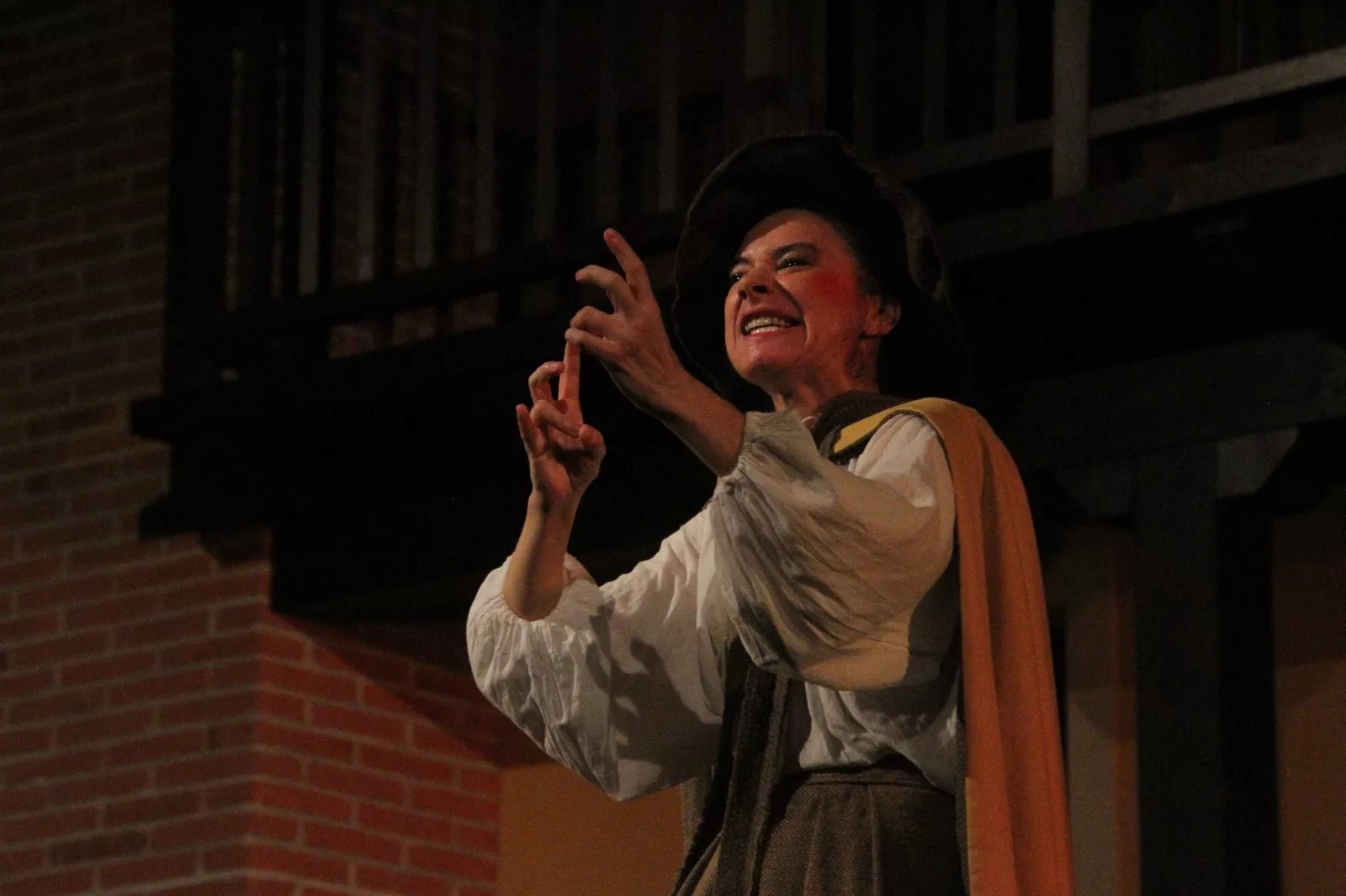 Aida Santos-Allely en el Corral de Comedias de Robres. Foto Carlos Neofato