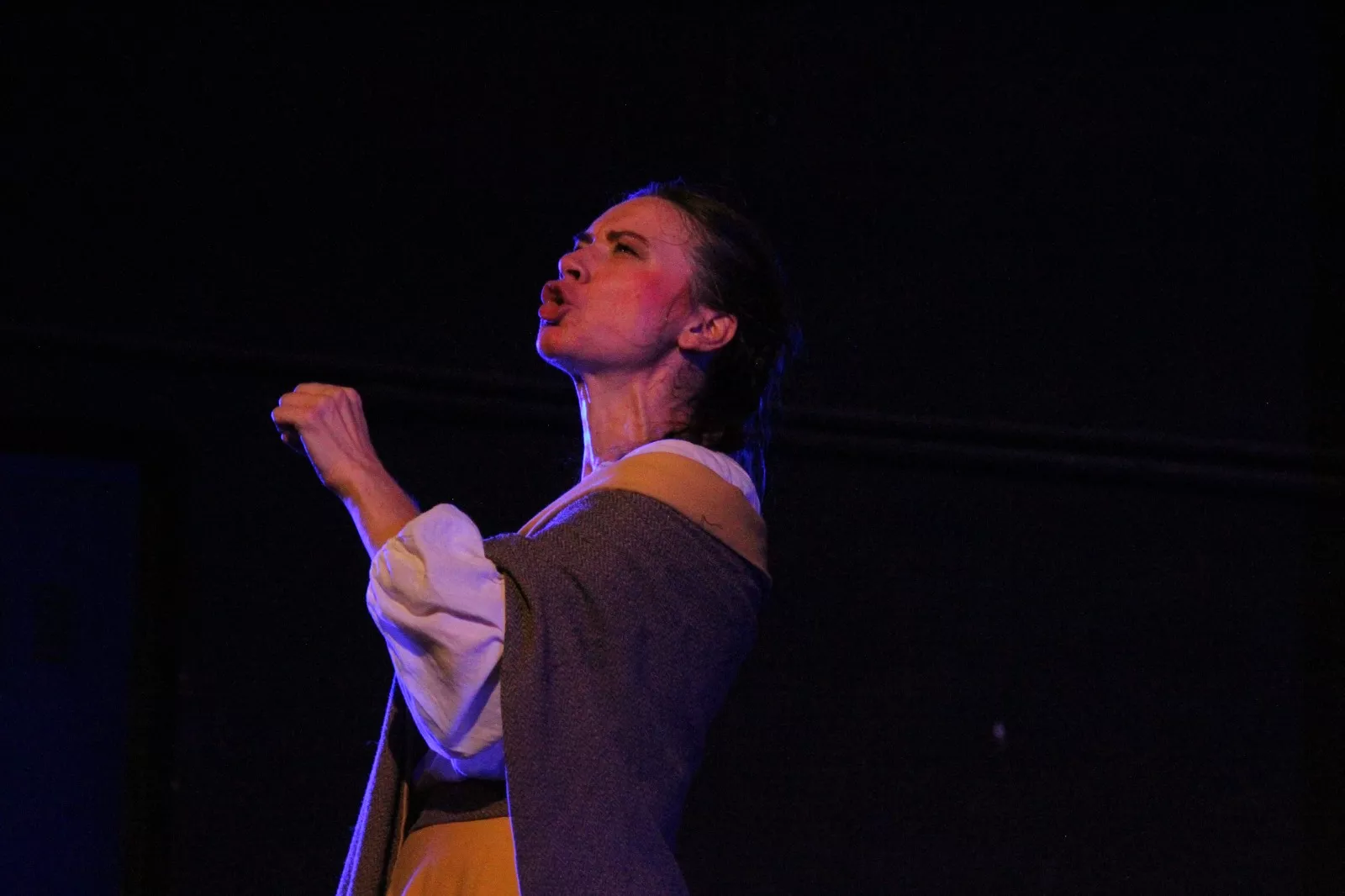 Aida Santos-Allely en el Corral de Comedias de Robres. Foto Carlos Neofato