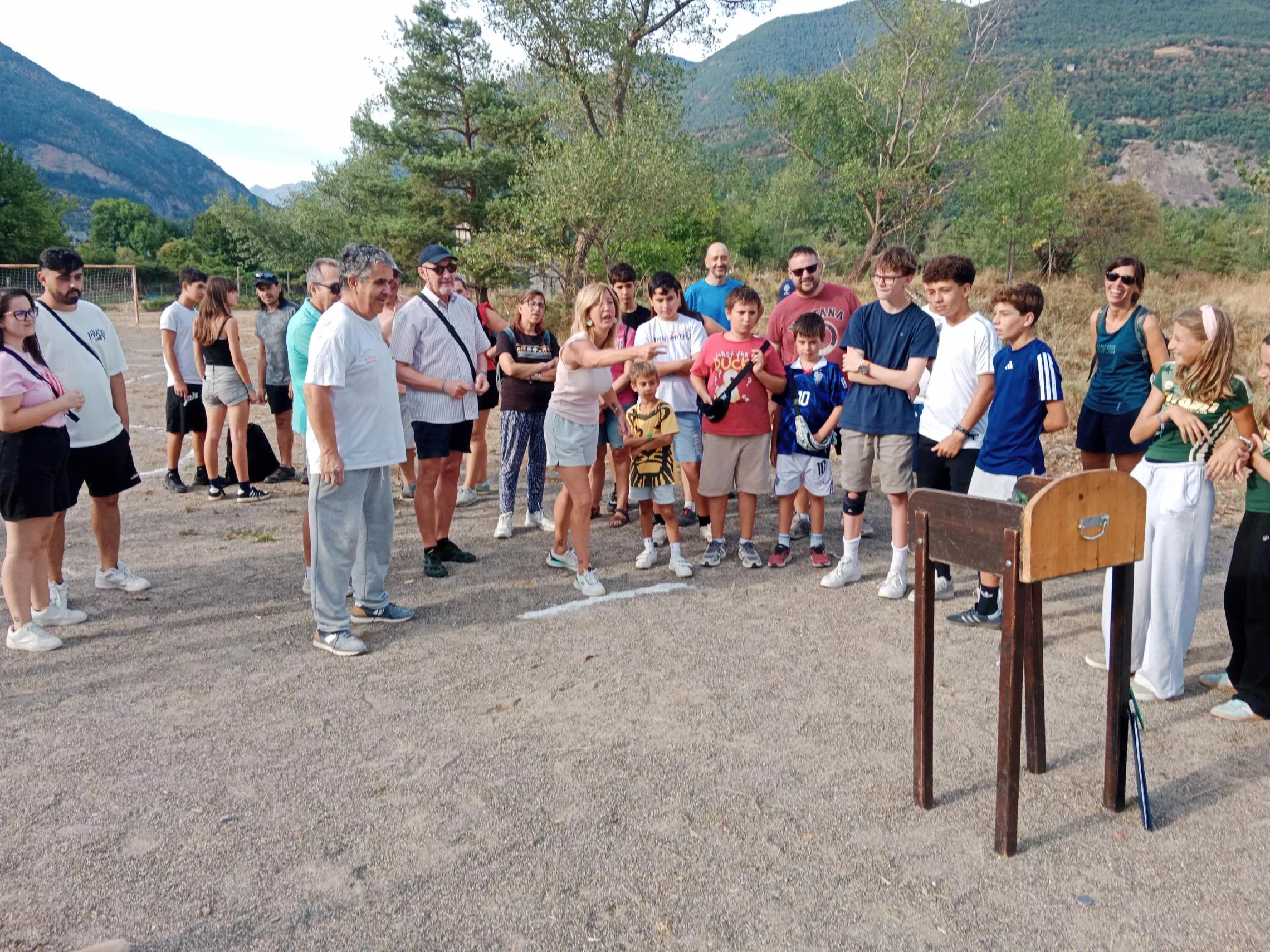 Juegos tradicionales en Biescas, rana
