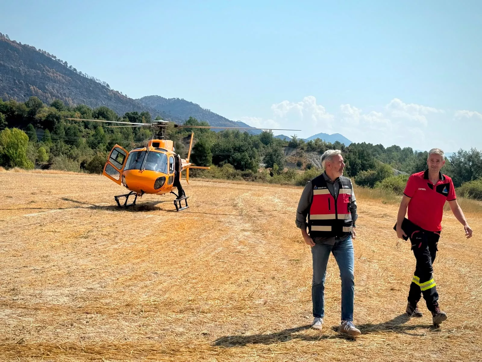 Azcón anuncia que Aragón multiplicará los medios para luchar contra los incendios.