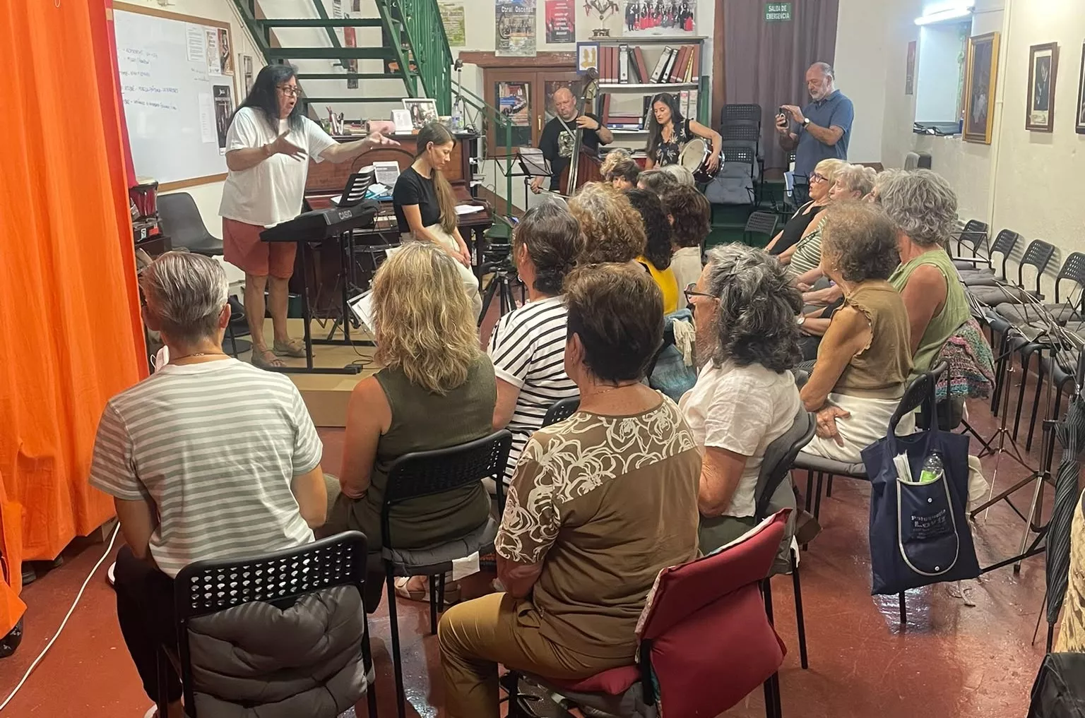 Villanúa convierte la memoria de sus mujeres en un canto colectivo de libertad.