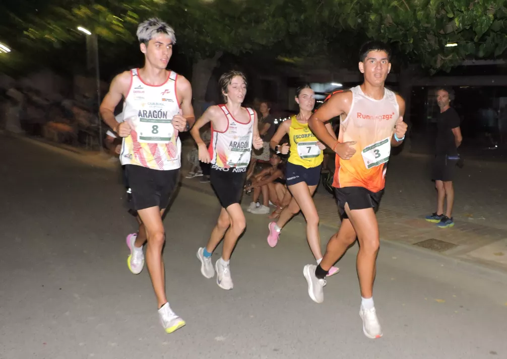 14 Grupo de corredores esperando una prima