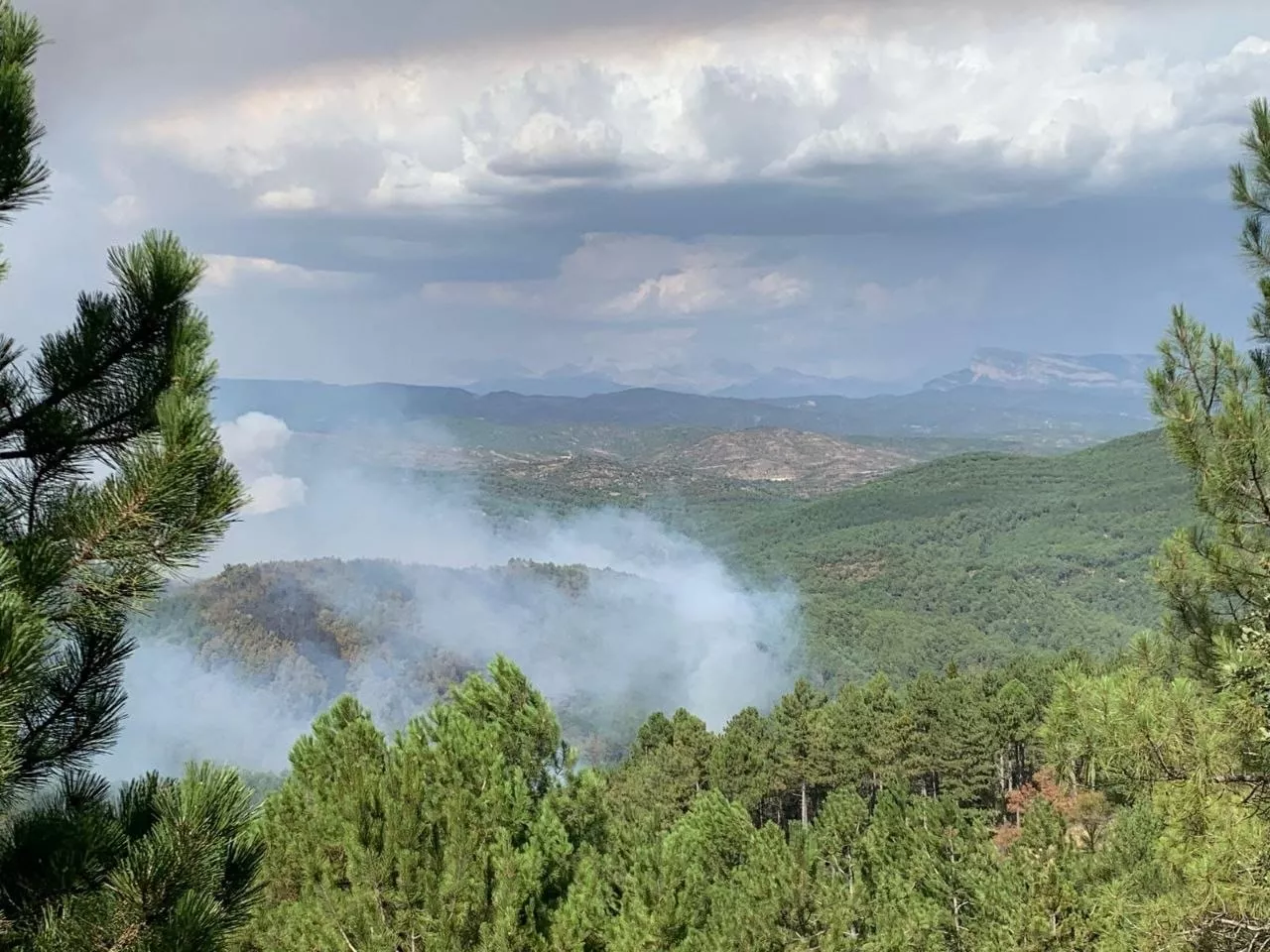 Incendio Las Peñas de Riglos en la zona del norte
