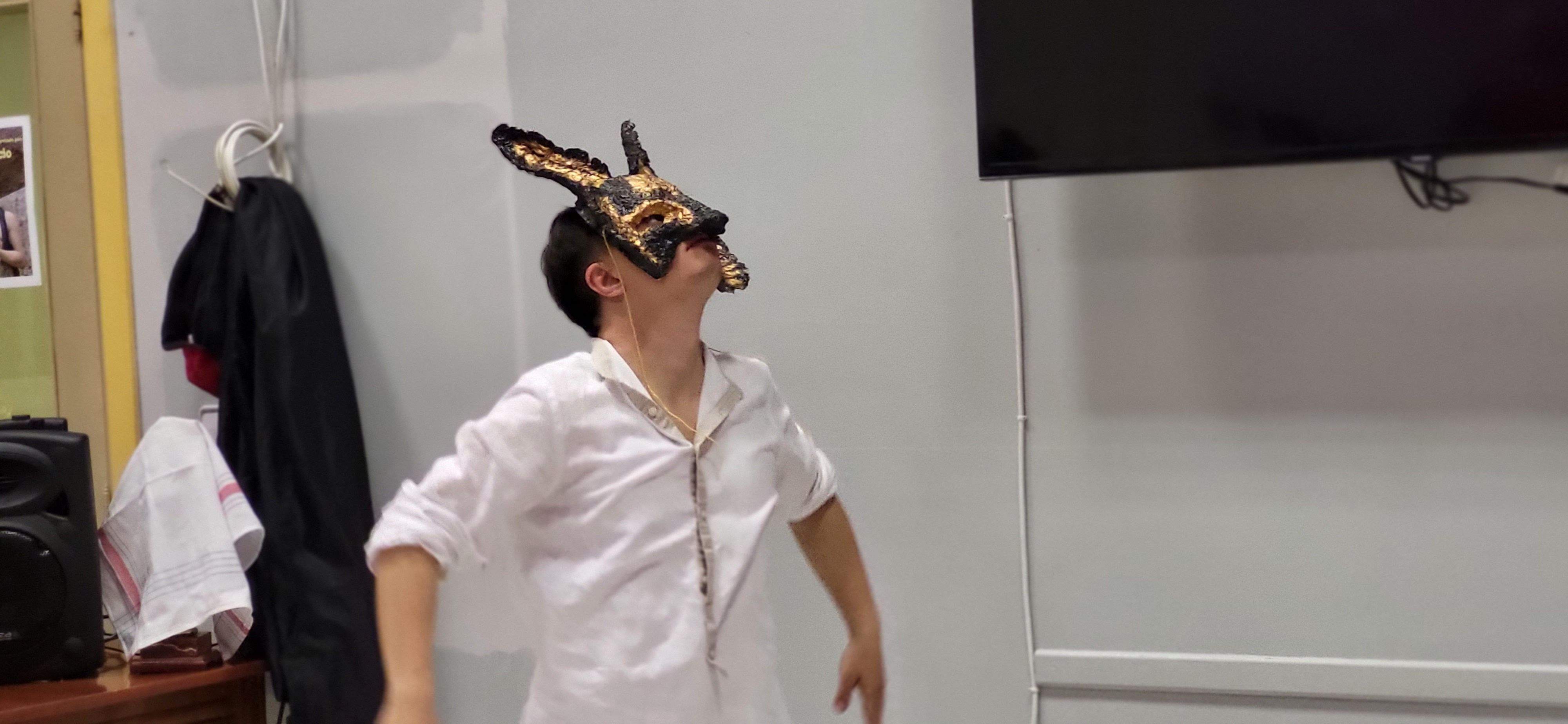 Eros Recio, el "Nijinsky de la Discapacidad", en el Barrio de la Encarnación. Foto Myriam Martínez