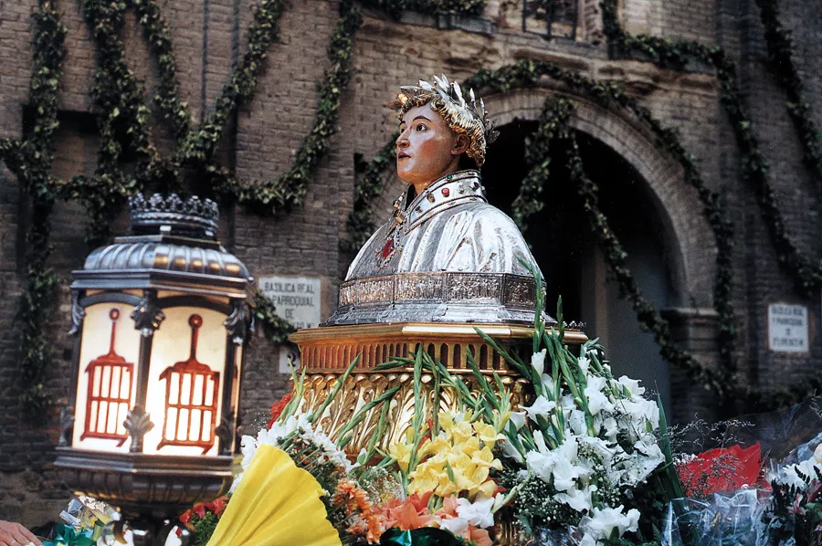 Ofrenda de Flores y Frutos a San Lorenzo que pudo vivir Karim. Las Fiestas y las Guerras de Karim (II)
