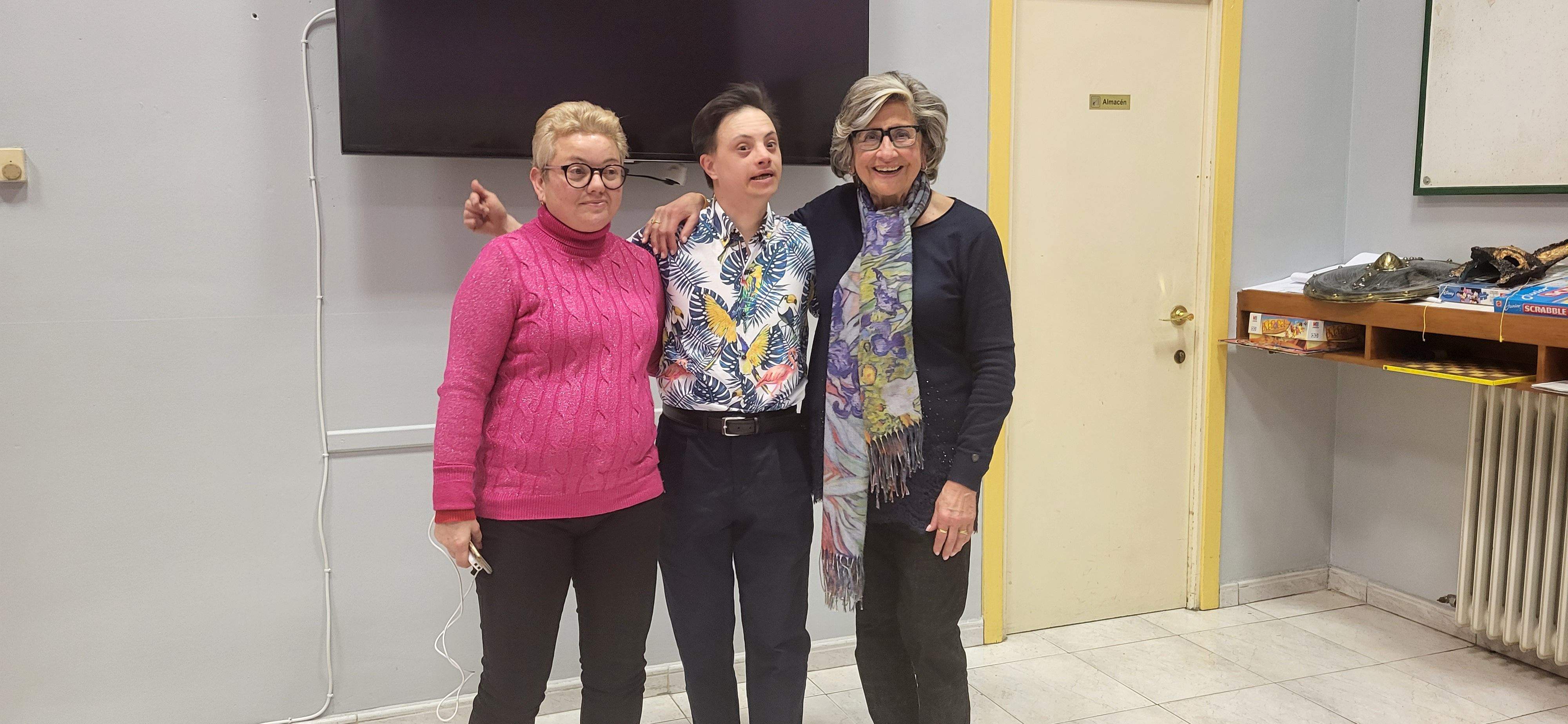 Eros Recio, el "Nijinsky de la Discapacidad", en el Barrio de la Encarnación. Foto Myriam Martínez