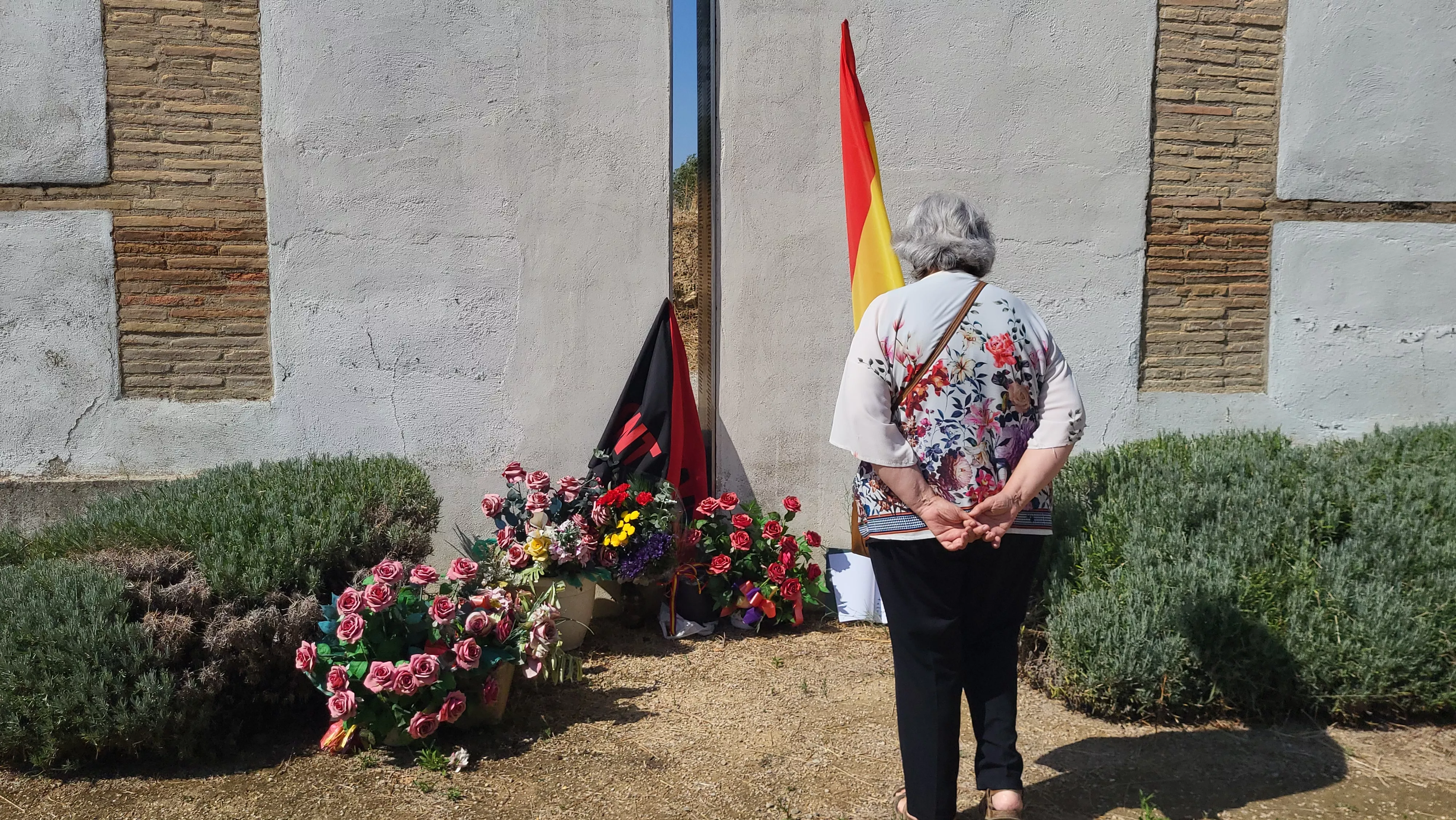 Acto en recuerdo del 90 aniversario de los fusilamientos del 23 de agosto de 1936 en Huesca. Foto Mercedes Manterola
