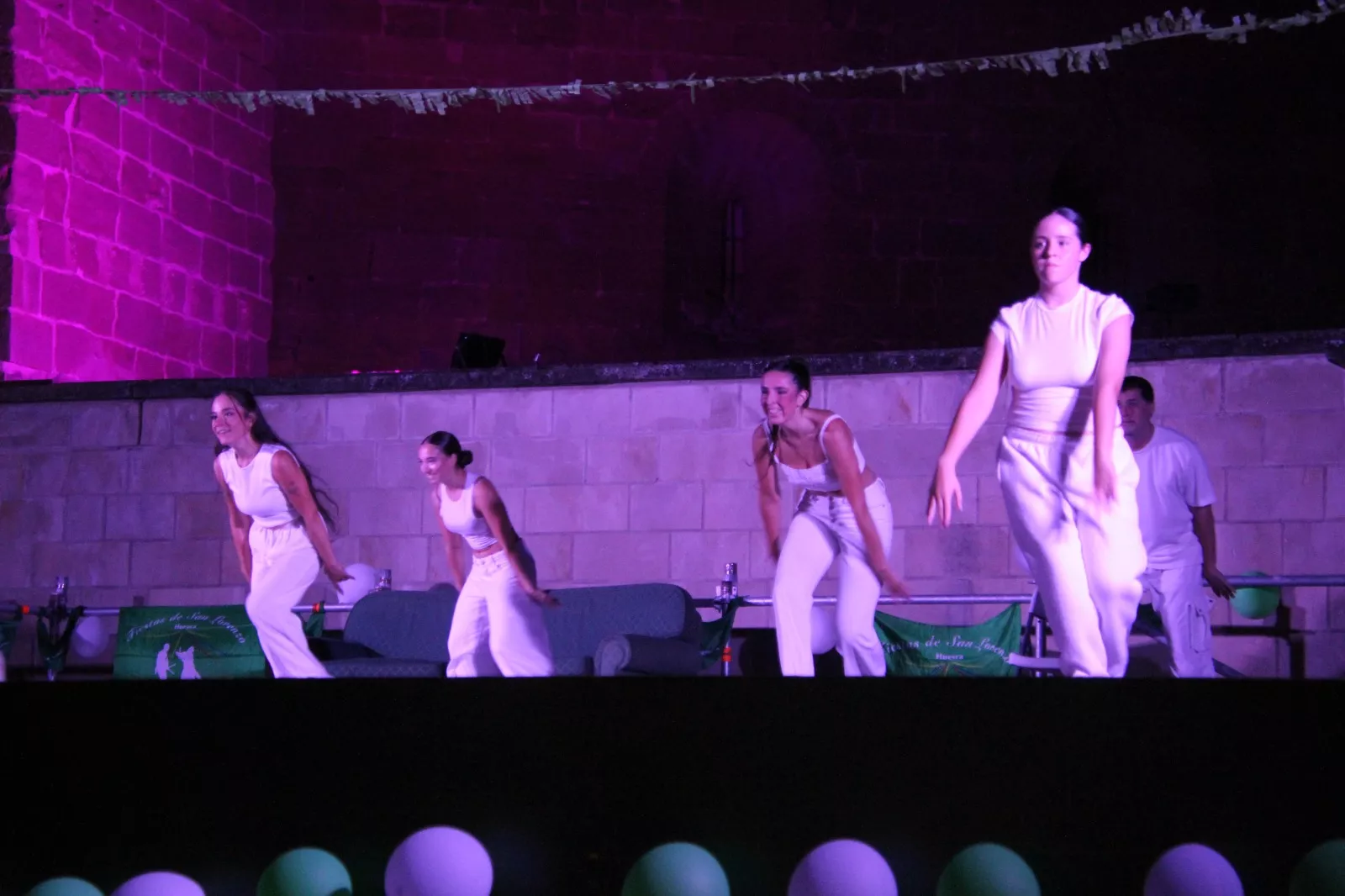 Espectáculo 'Vamos a bailar' de Espacio Danza en Huesca. Foto Carlos Neofato