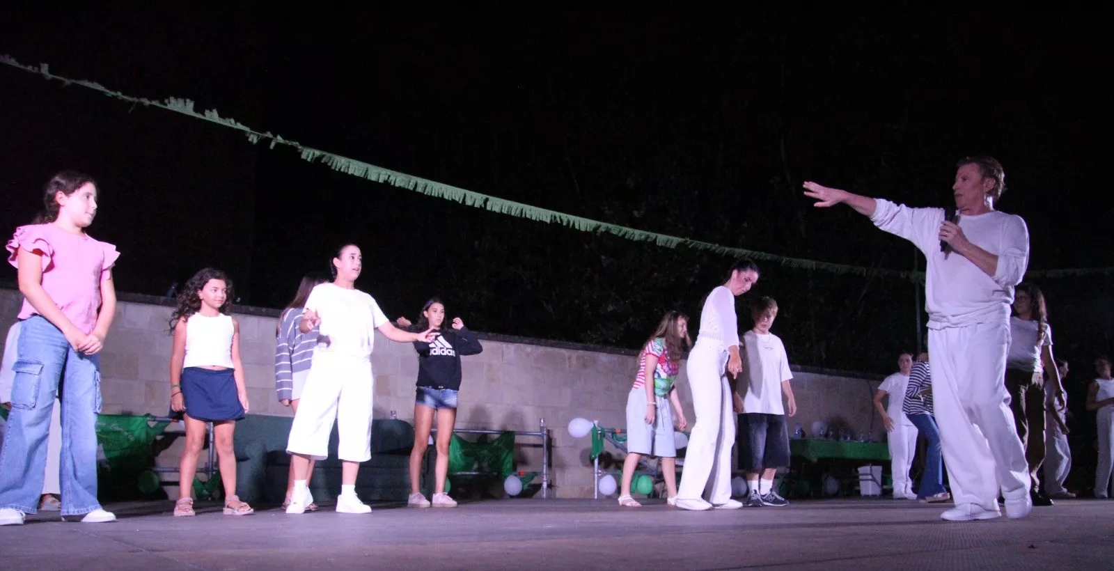 Espectáculo 'Vamos a bailar' de Espacio Danza en Huesca. Foto Carlos Neofato