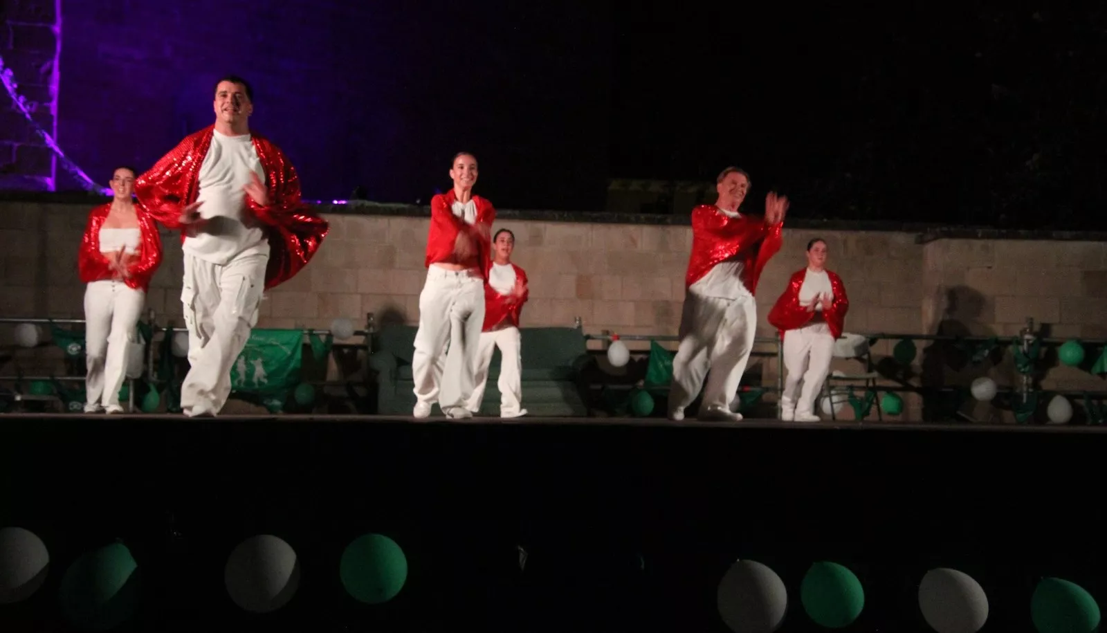 Espectáculo 'Vamos a bailar' de Espacio Danza en Huesca. Foto Carlos Neofato