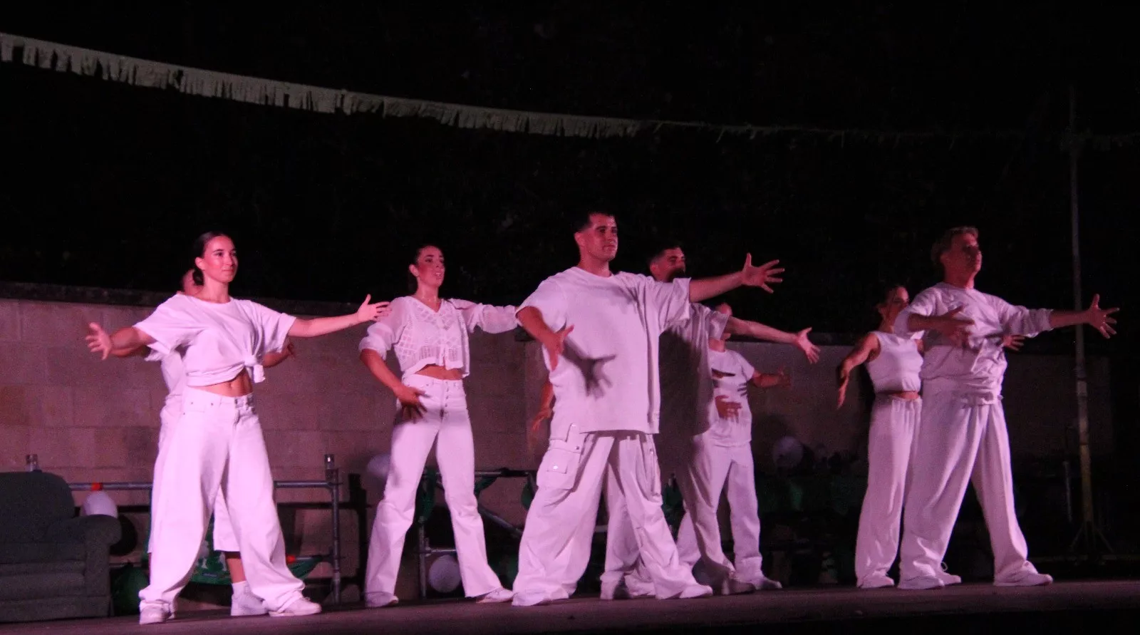Espectáculo 'Vamos a bailar' de Espacio Danza en Huesca. Foto Carlos Neofato