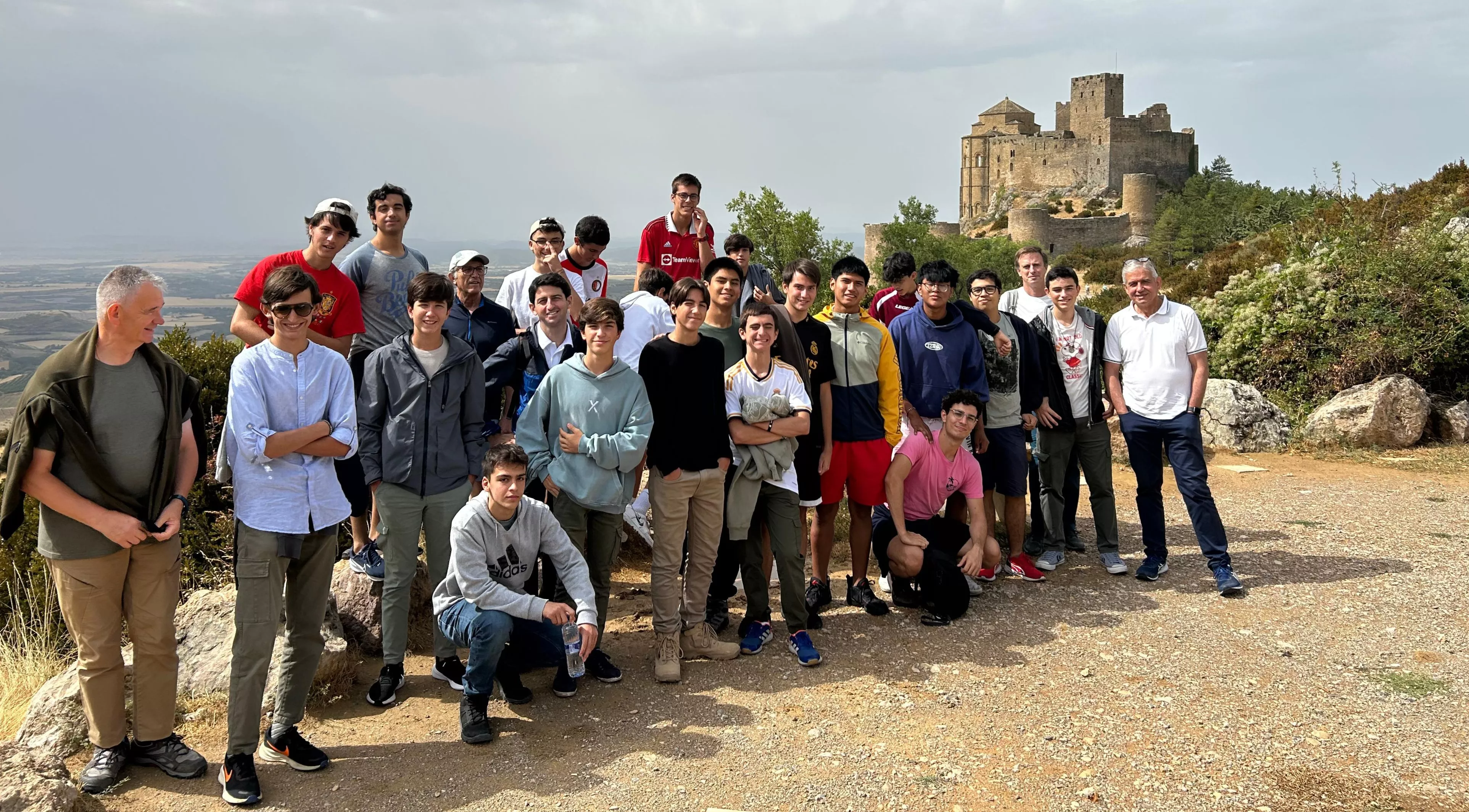 Salida cultural junto al Castillo de Loarre en una edición del año pasado.