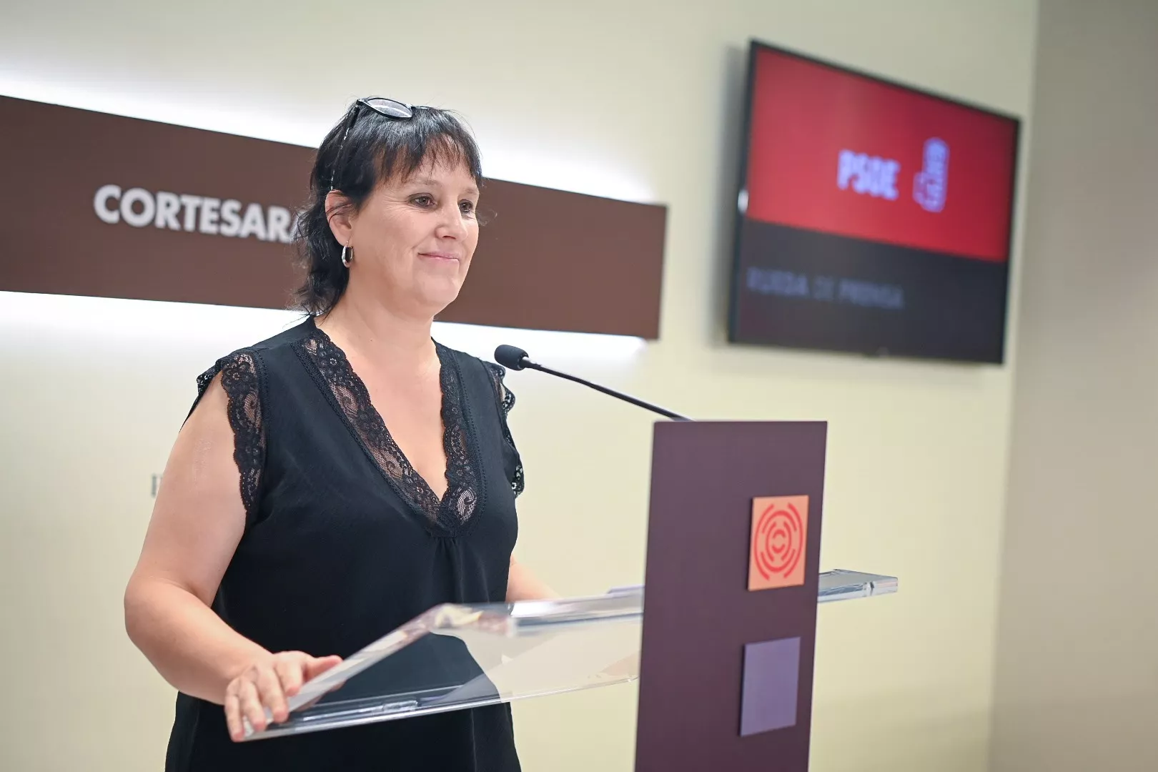 Lorena Canales en rueda de prensa de 25 agosto incendios