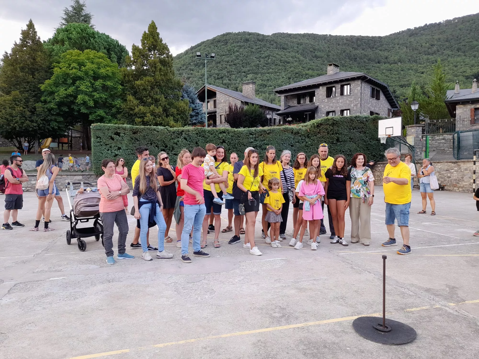 Juegos tradicionales en Gavín, Herraduras, diaro de Huesca
