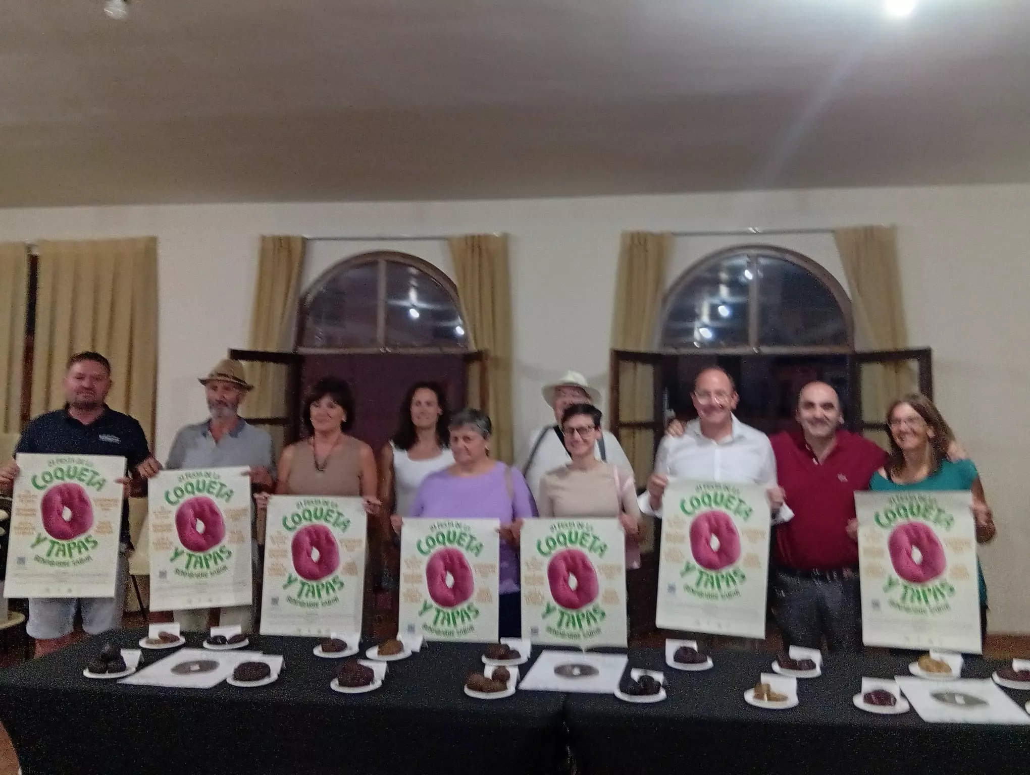 Participantes en la jornada de elogio a la coqueta