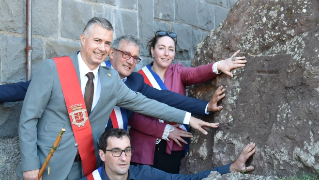 Alcaldes que han participado en la firma del Tratado de Astún. Alcaldes que han participado en la firma del Tratado de Astún.