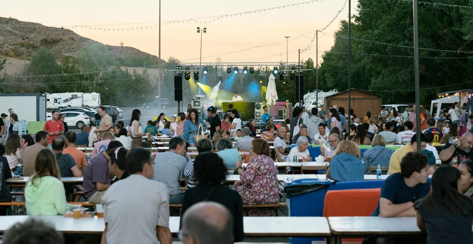 Unas 2.000 personas abarrotan un Sabiñam Fest que deja muy buen sabor de boca.