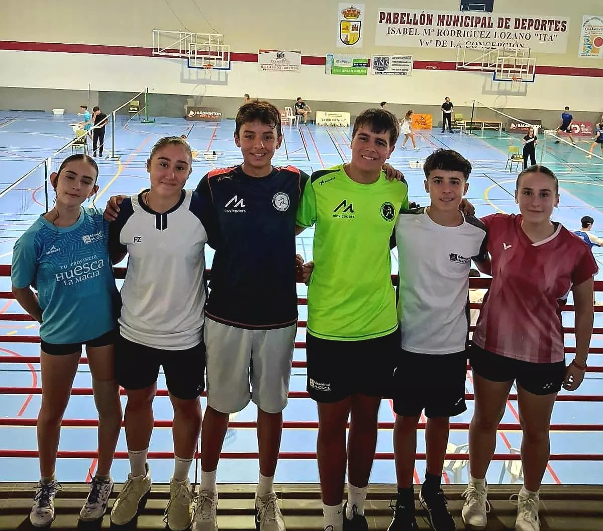 Jugadores de Badminton Huesca en Villanueva de la Concepción