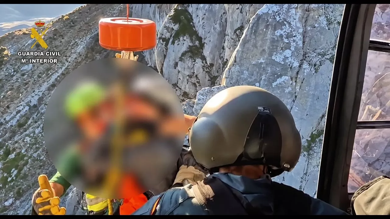 Rescatados unos escaladores con un ataque de ansiedad