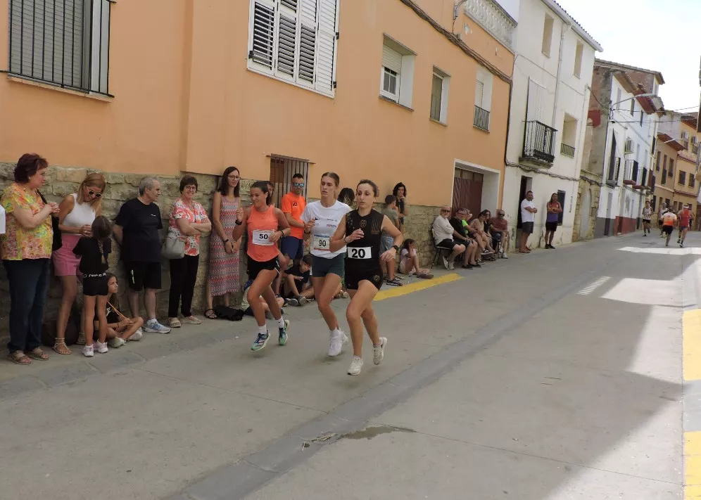 17 Trio de cabeza femenino