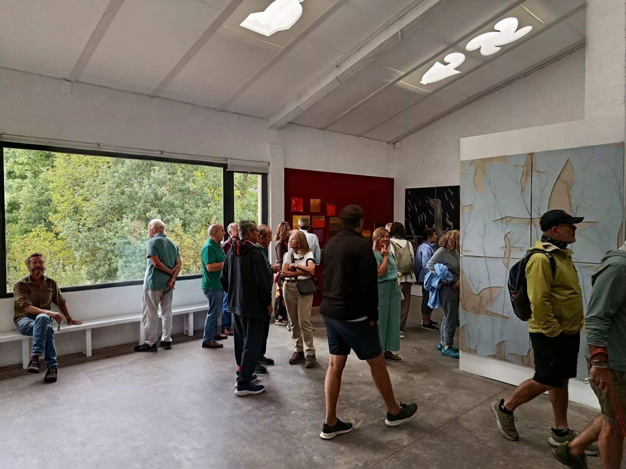 Exposición "Los espacios infinitos" de Santiago Arranz en Castejón de Sos.