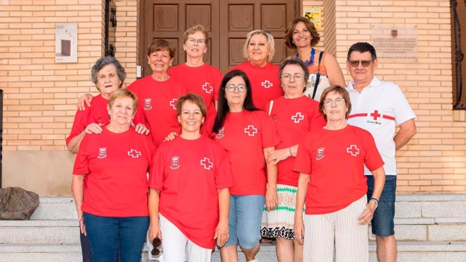 Grupo de voluntarias de Cruz Roja de Gurrea de Gállego, pregoneras de las fiestas. Grupo de voluntarias de Cruz Roja de Gurrea de Gállego, pregoneras de las fiestas.