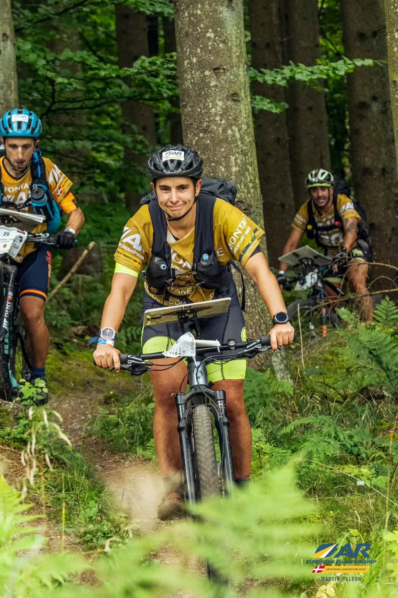 Secciones de BTT por preciosos bosques daneses