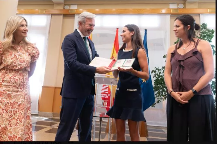 Recepción del Gobierno de Aragón a Inés Bergua. Foto: Fabián Simón.