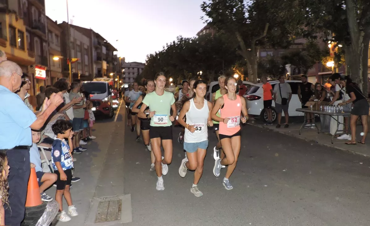Grupo de cabeza femenino