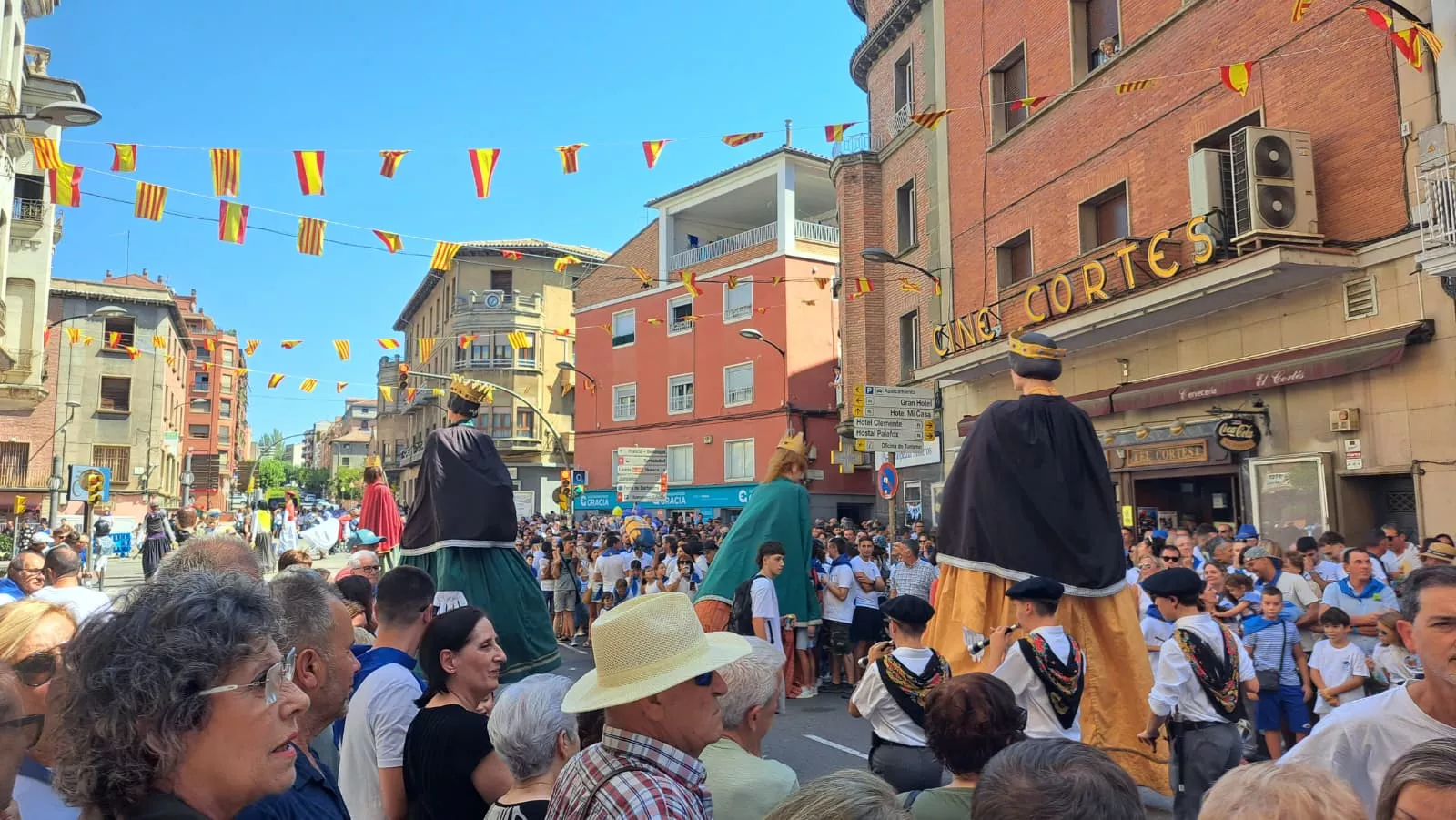 Inicio de las fiestas de Barbastro 2026.