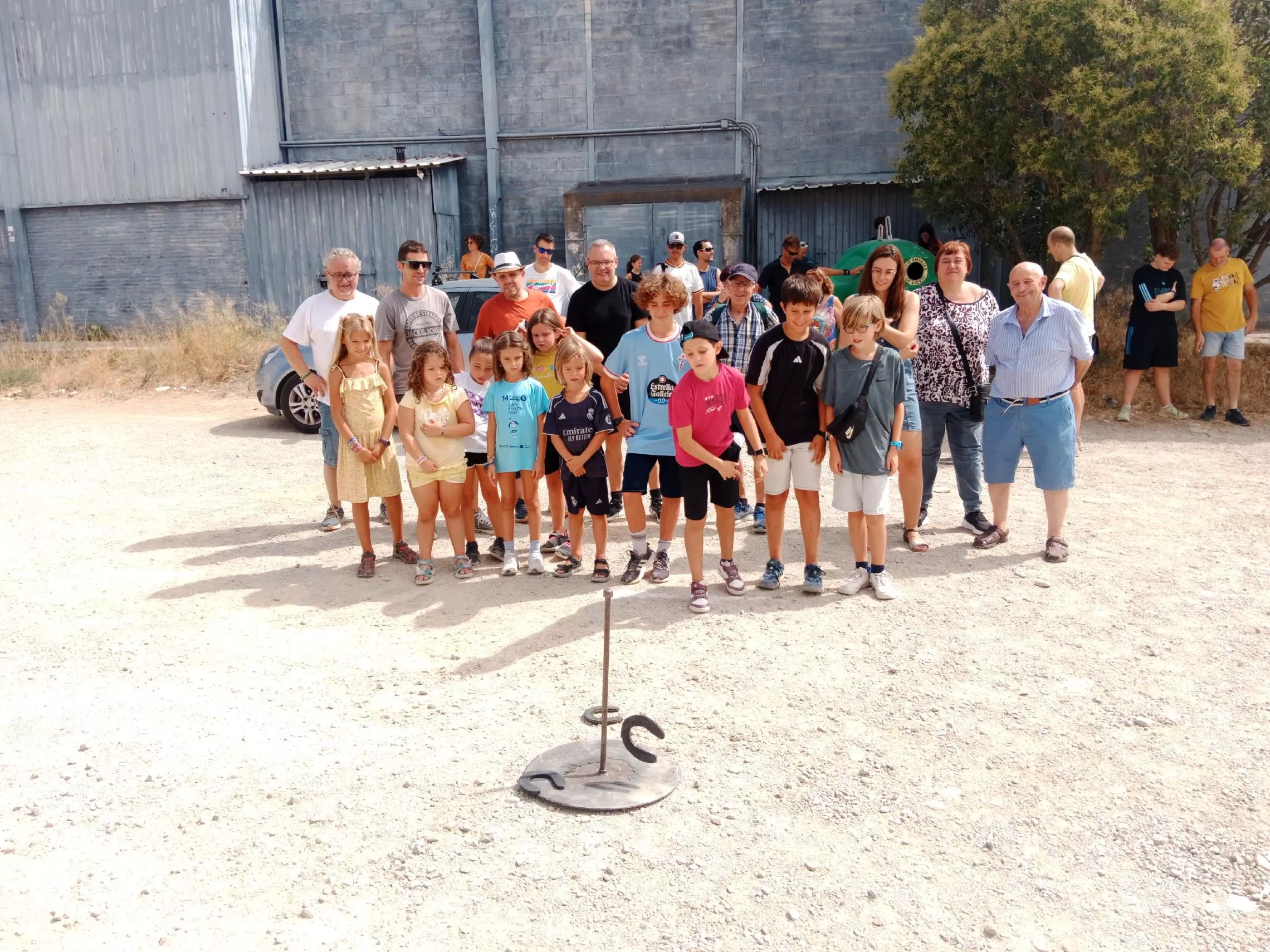Juegos tradicionales en Almudévar, herraduras