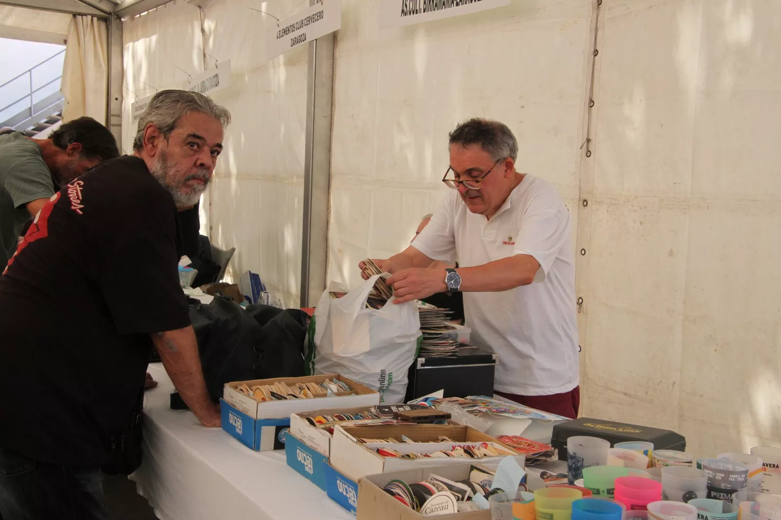 Feria Replega del coleccionismo de Monzón. Foto Carlos Neofato