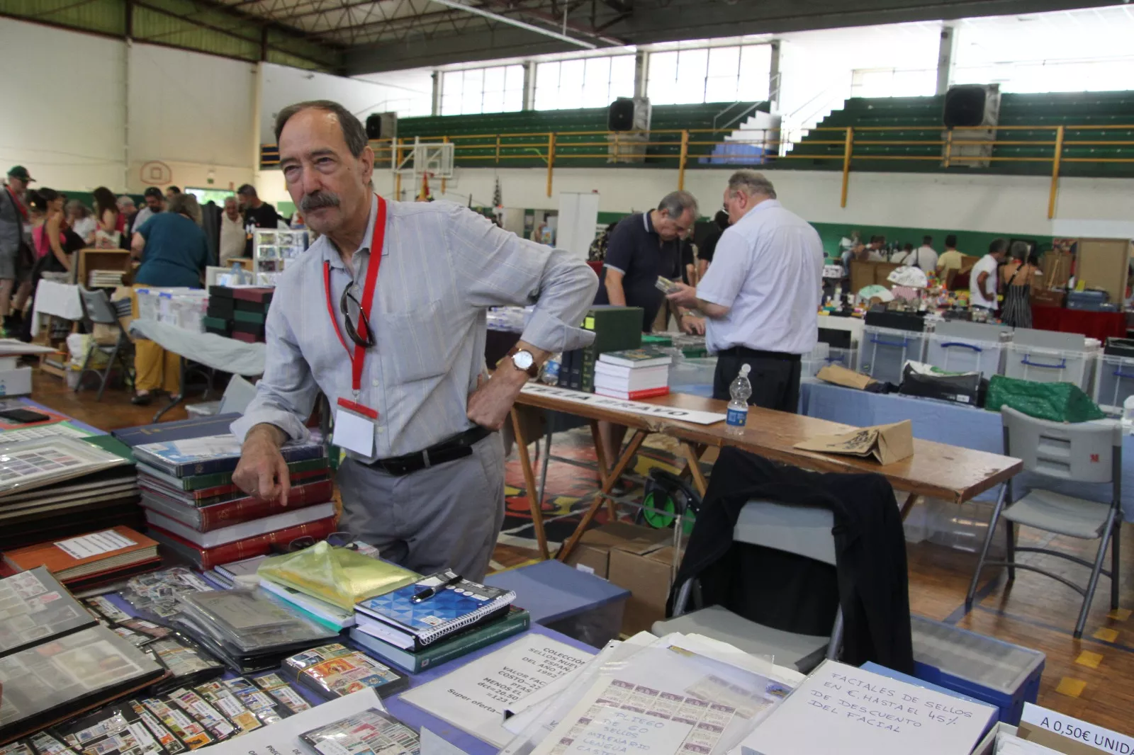 Feria Replega del coleccionismo de Monzón. Foto Carlos Neofato