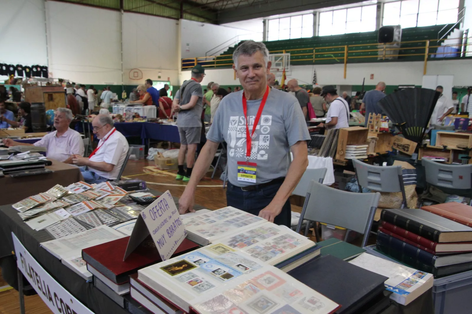Feria Replega del coleccionismo de Monzón. Foto Carlos Neofato