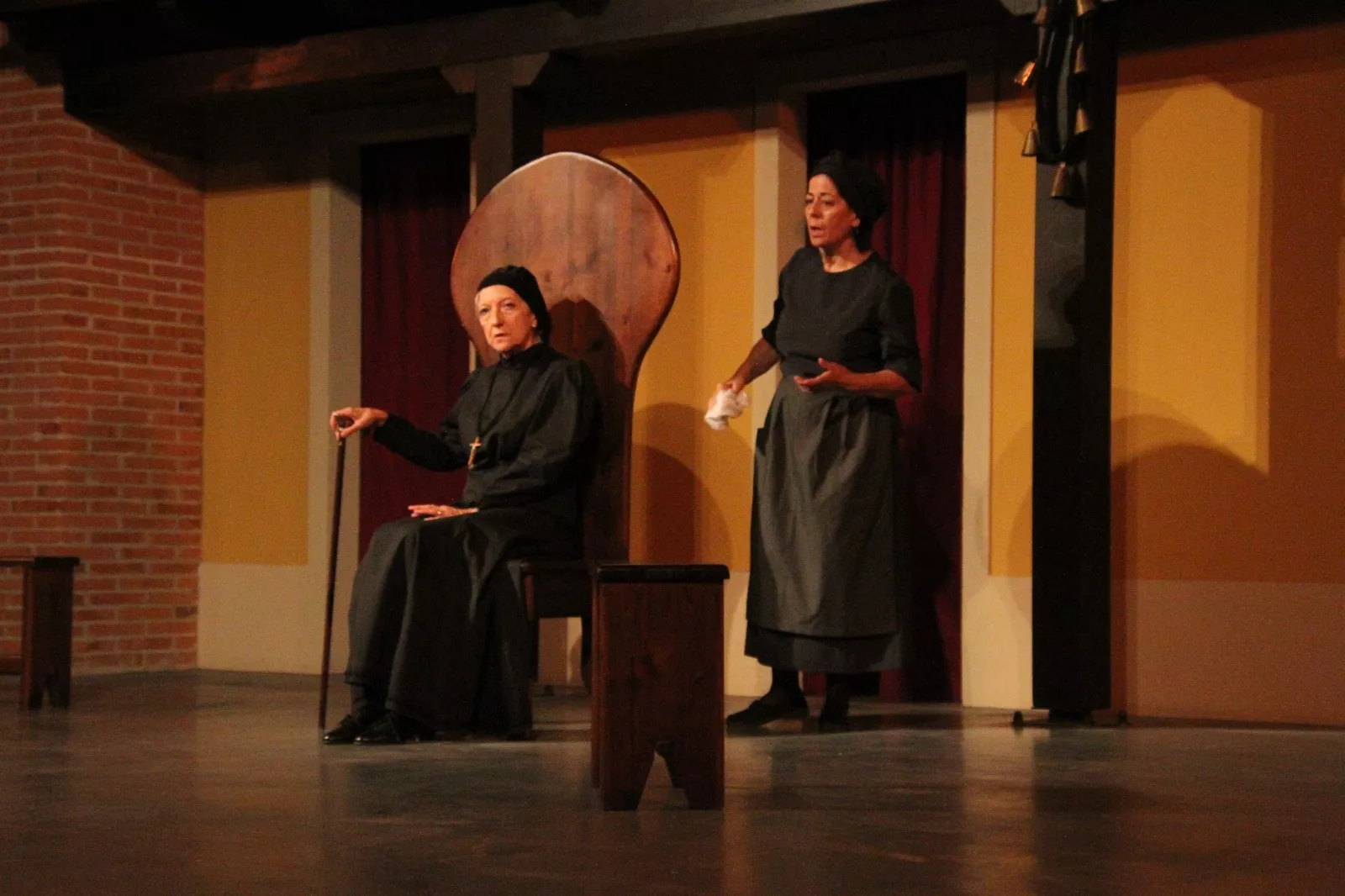 Representación del Teatro de Robras de la obra "Perra fiel". Foto Carlos Neofato
