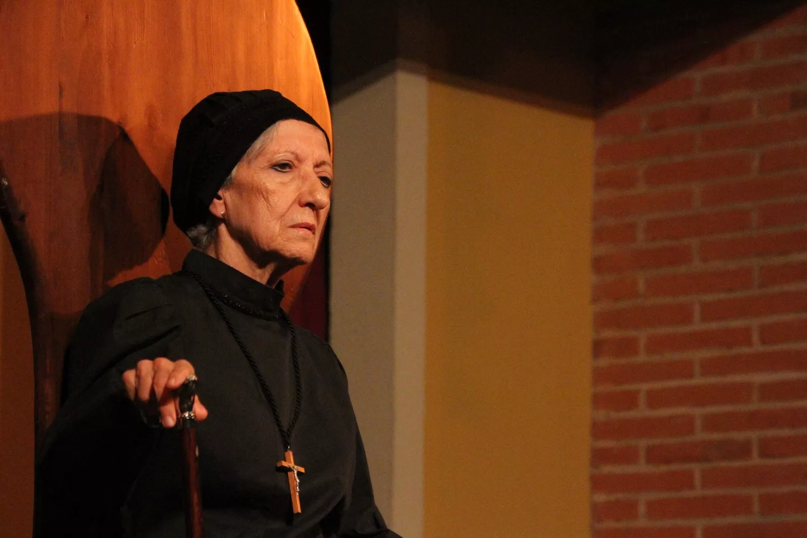 Representación del Teatro de Robras de la obra "Perra fiel". Foto Carlos Neofato