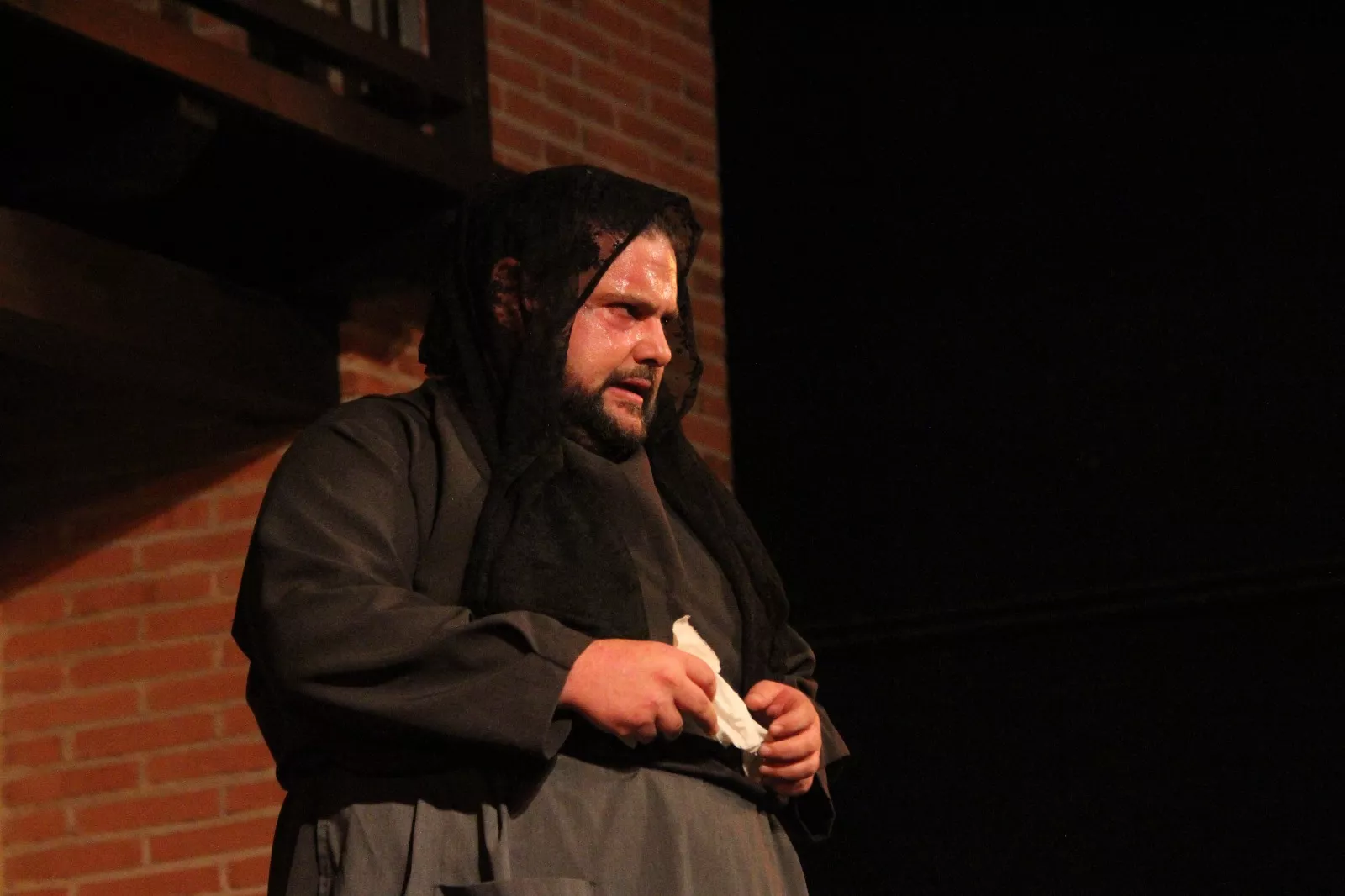 Representación del Teatro de Robras de la obra "Perra fiel". Foto Carlos Neofato