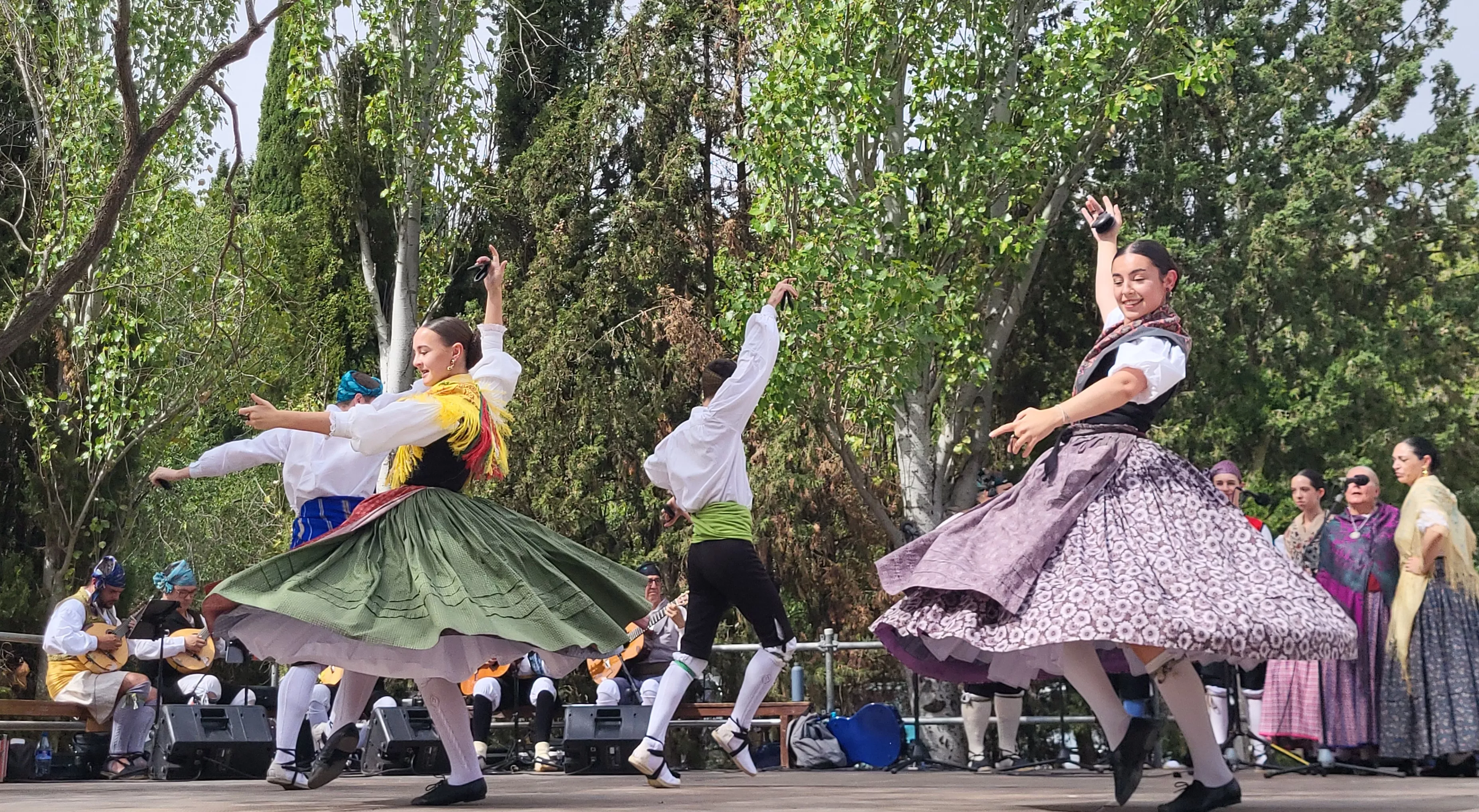Romería a la ermita de Nuestra Señora de Salas y de la Huerta. Foto Mercedes Manterola