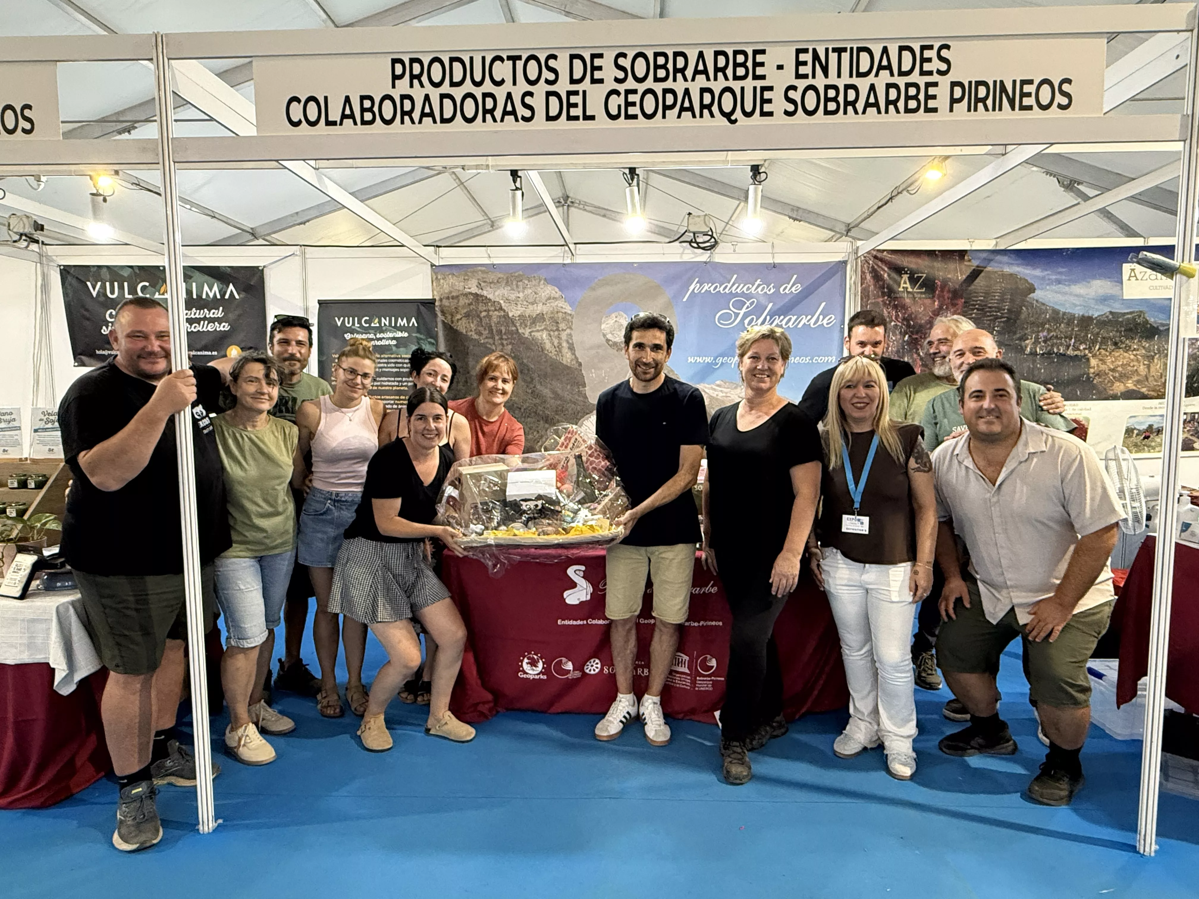 Los productores del Geoparque han realizado el sorteo de la cesta.